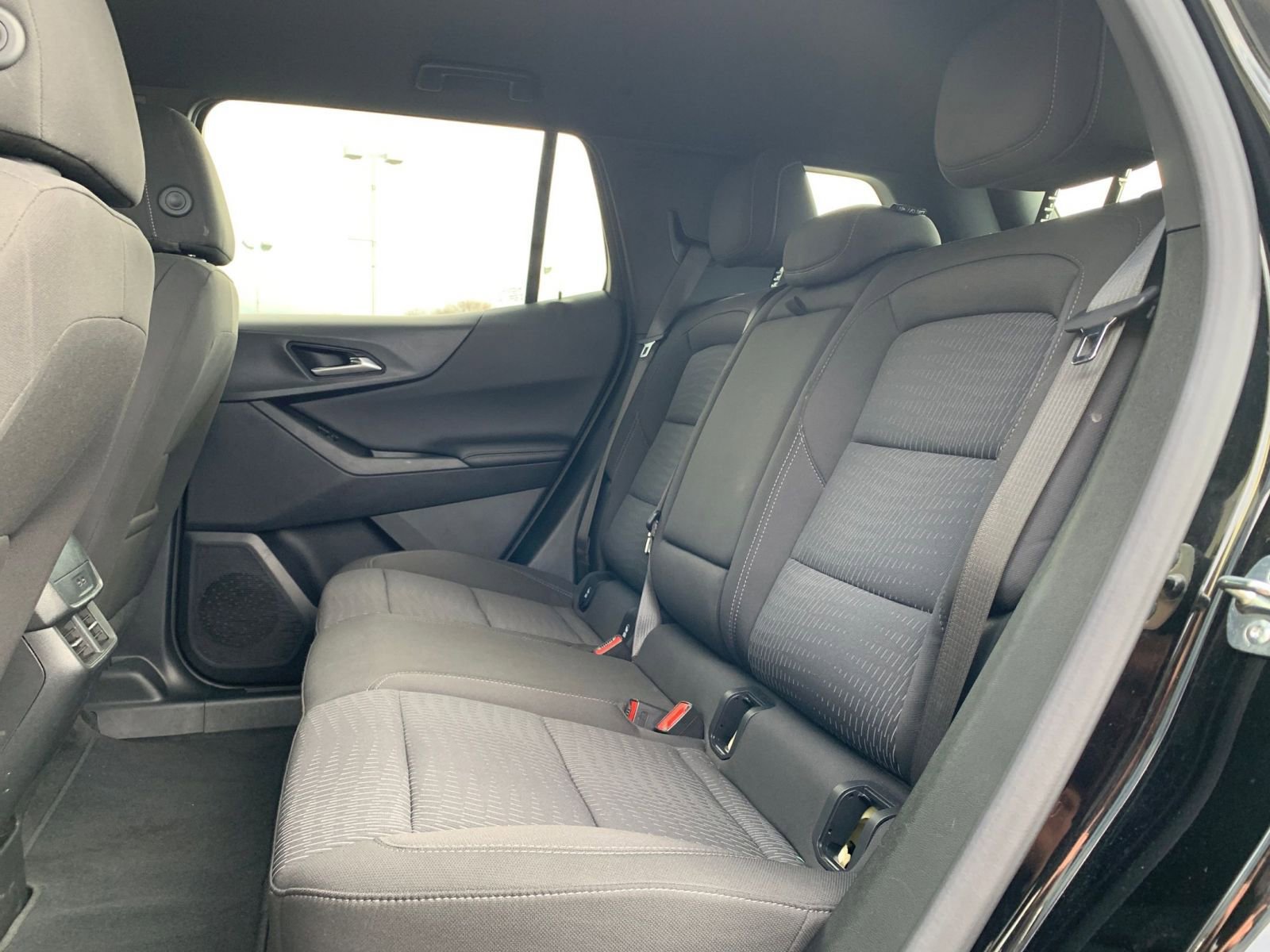 Thumbnail: 2025 Chevrolet Equinox - 24