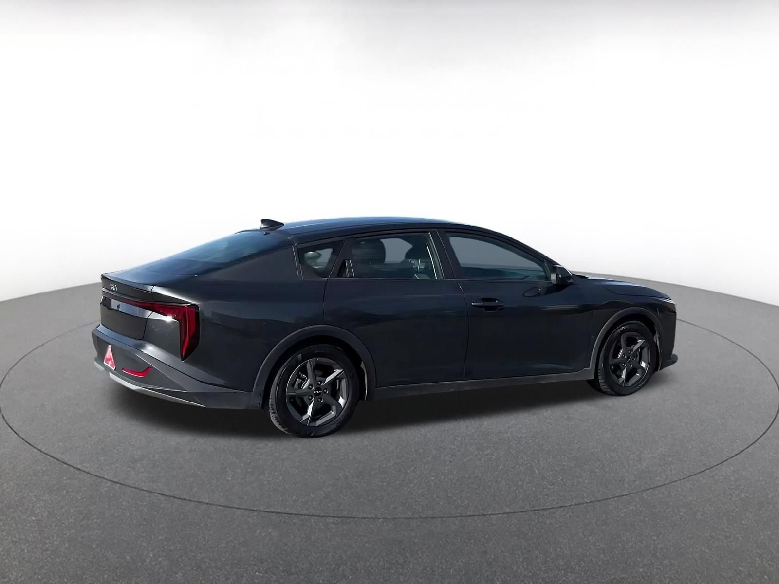 Thumbnail: 2025 Kia K4 - 14