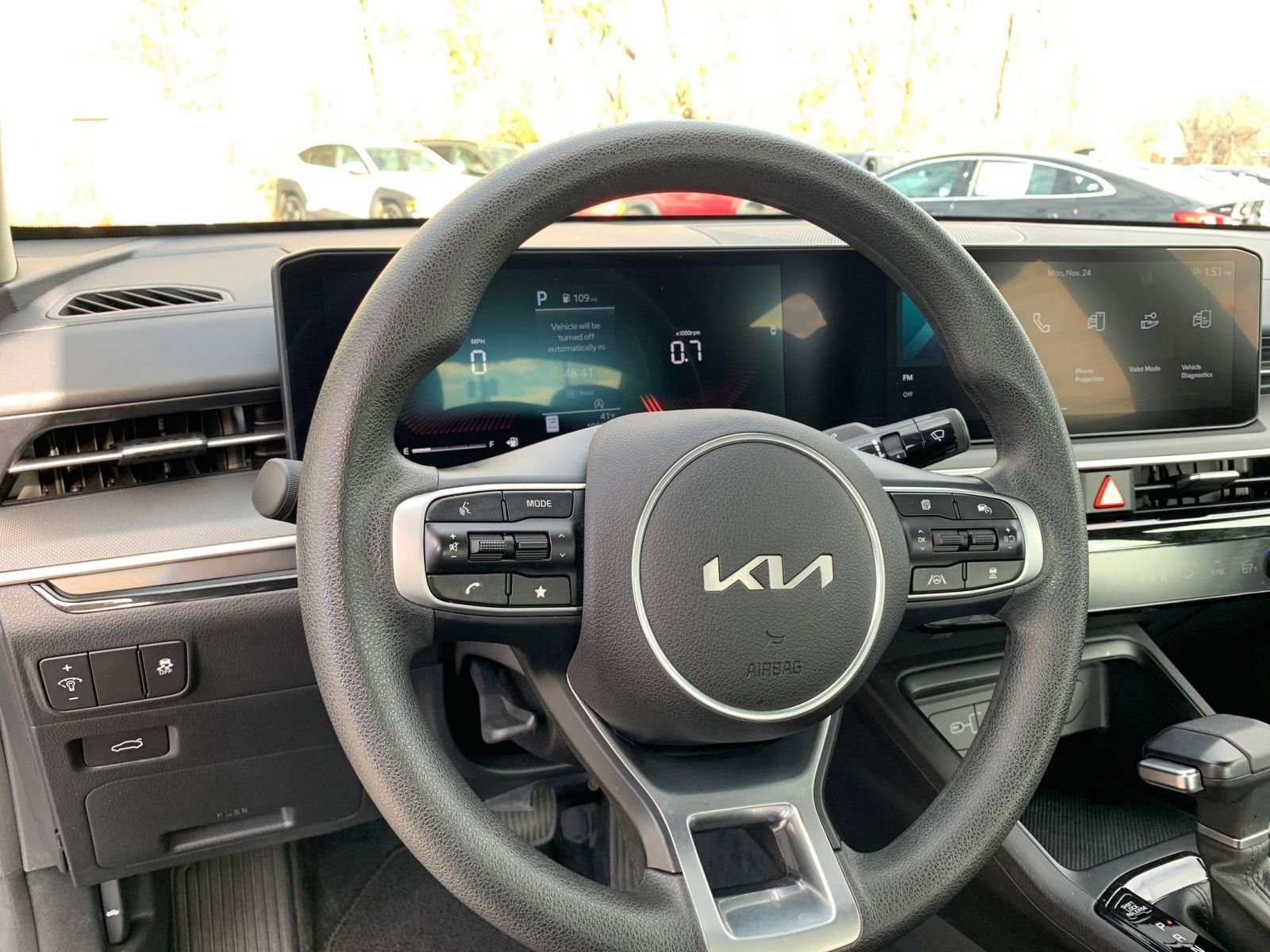 Thumbnail: 2025 Kia K5 - 33