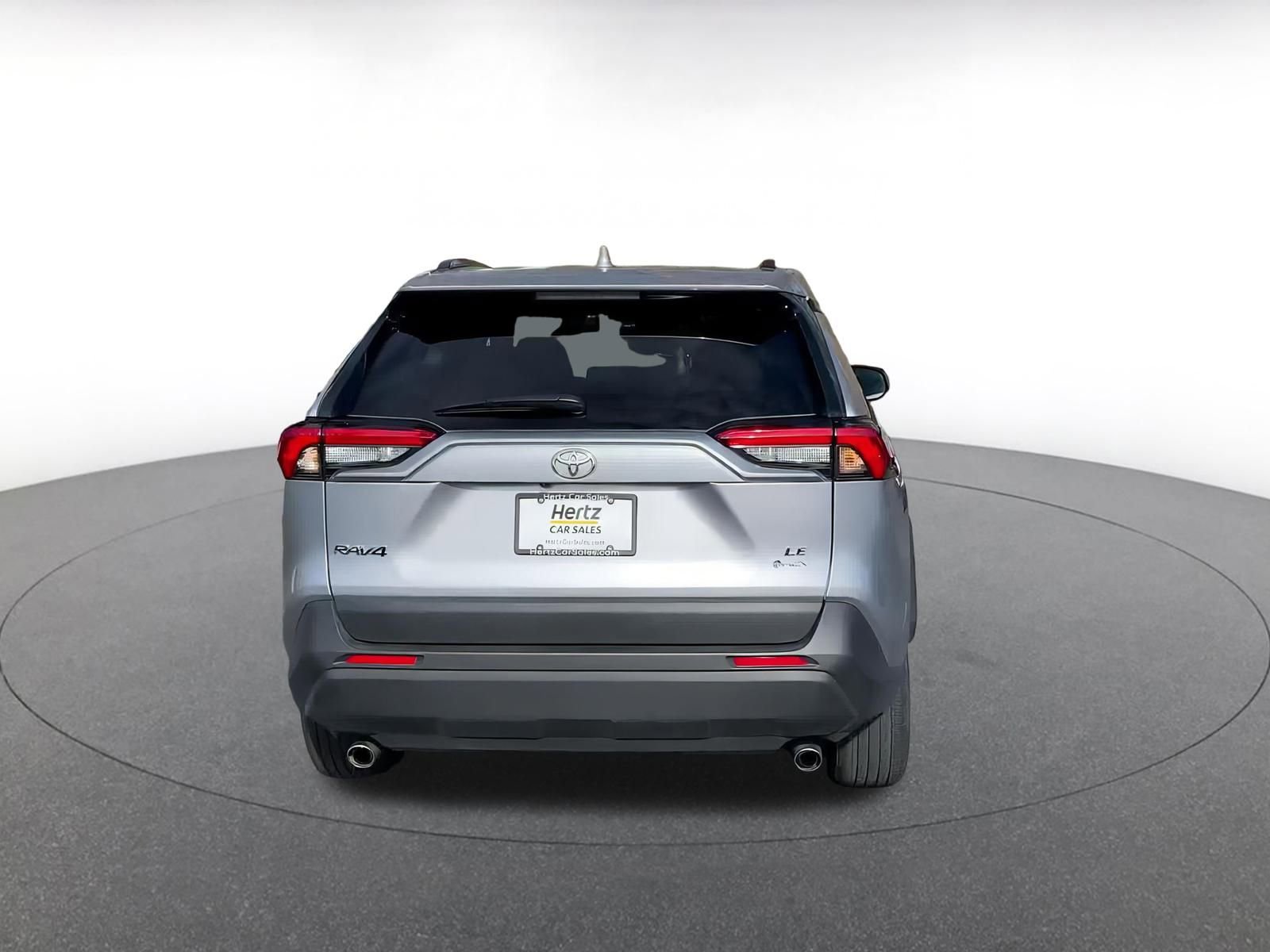 Thumbnail: 2025 Toyota RAV4 - 12