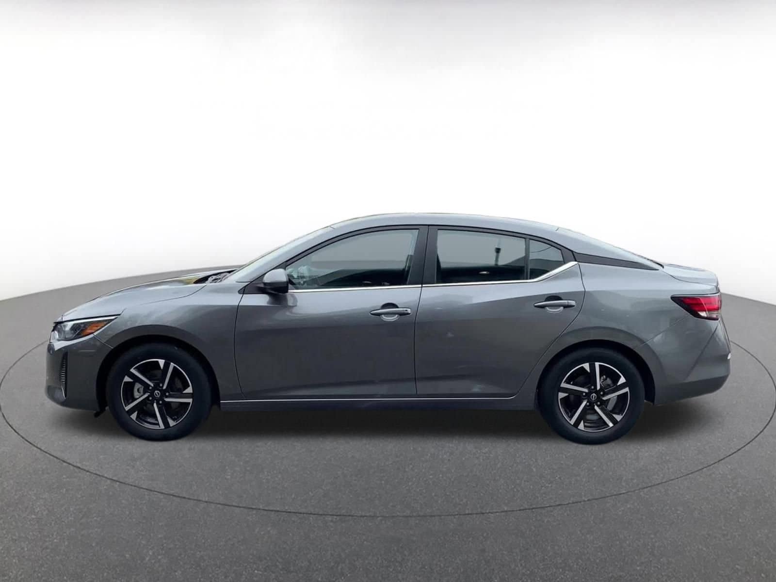 Thumbnail: 2025 Nissan Sentra - 9