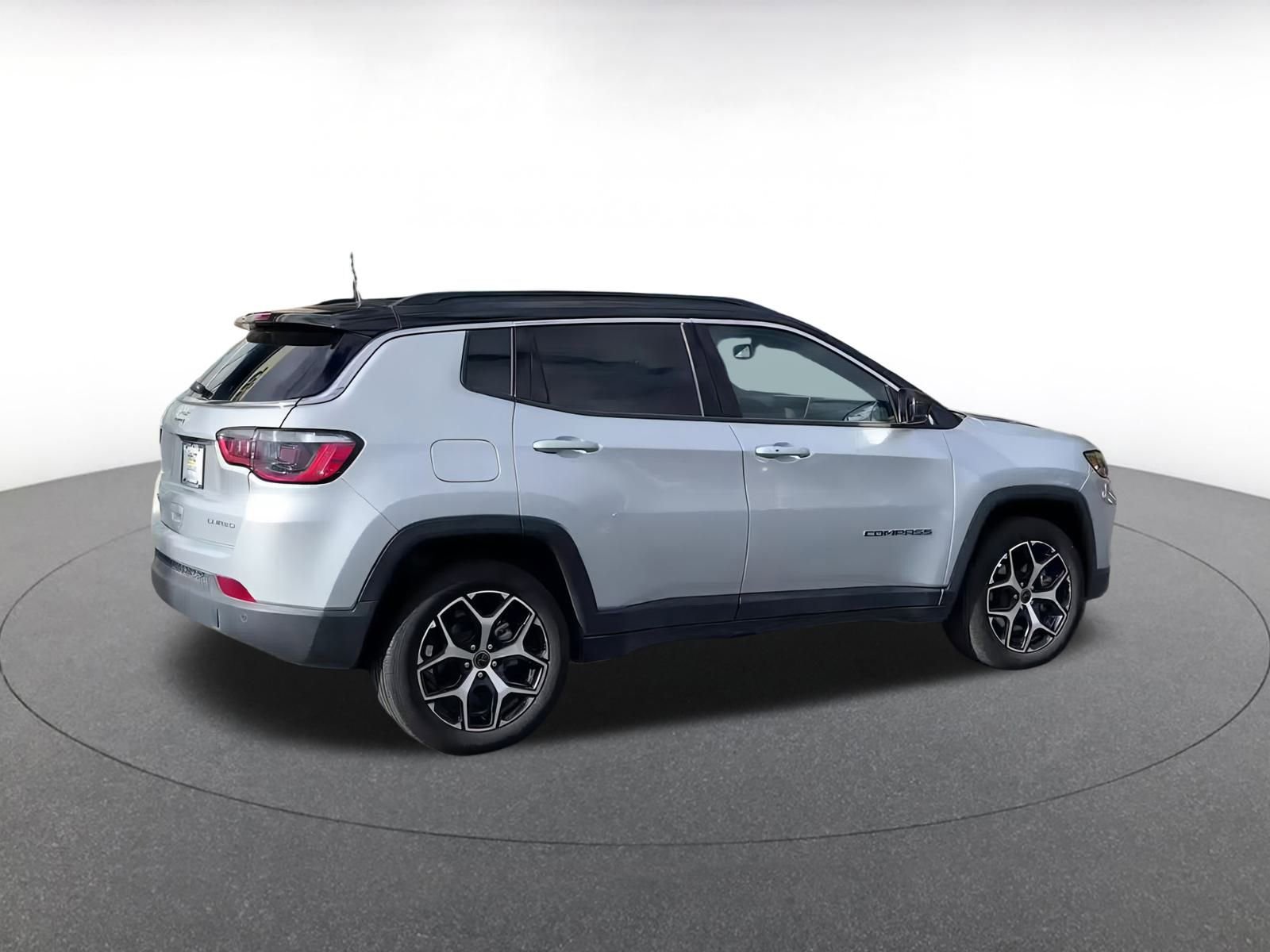 Thumbnail: 2025 Jeep Compass - 15
