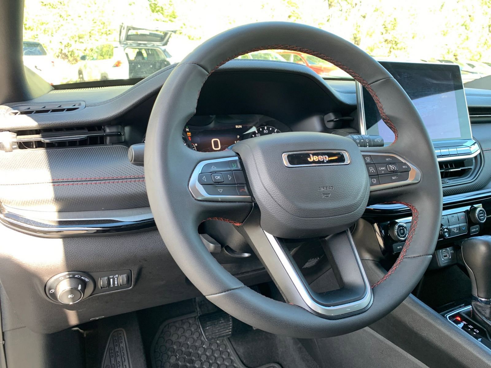 Thumbnail: 2025 Jeep Compass - 32