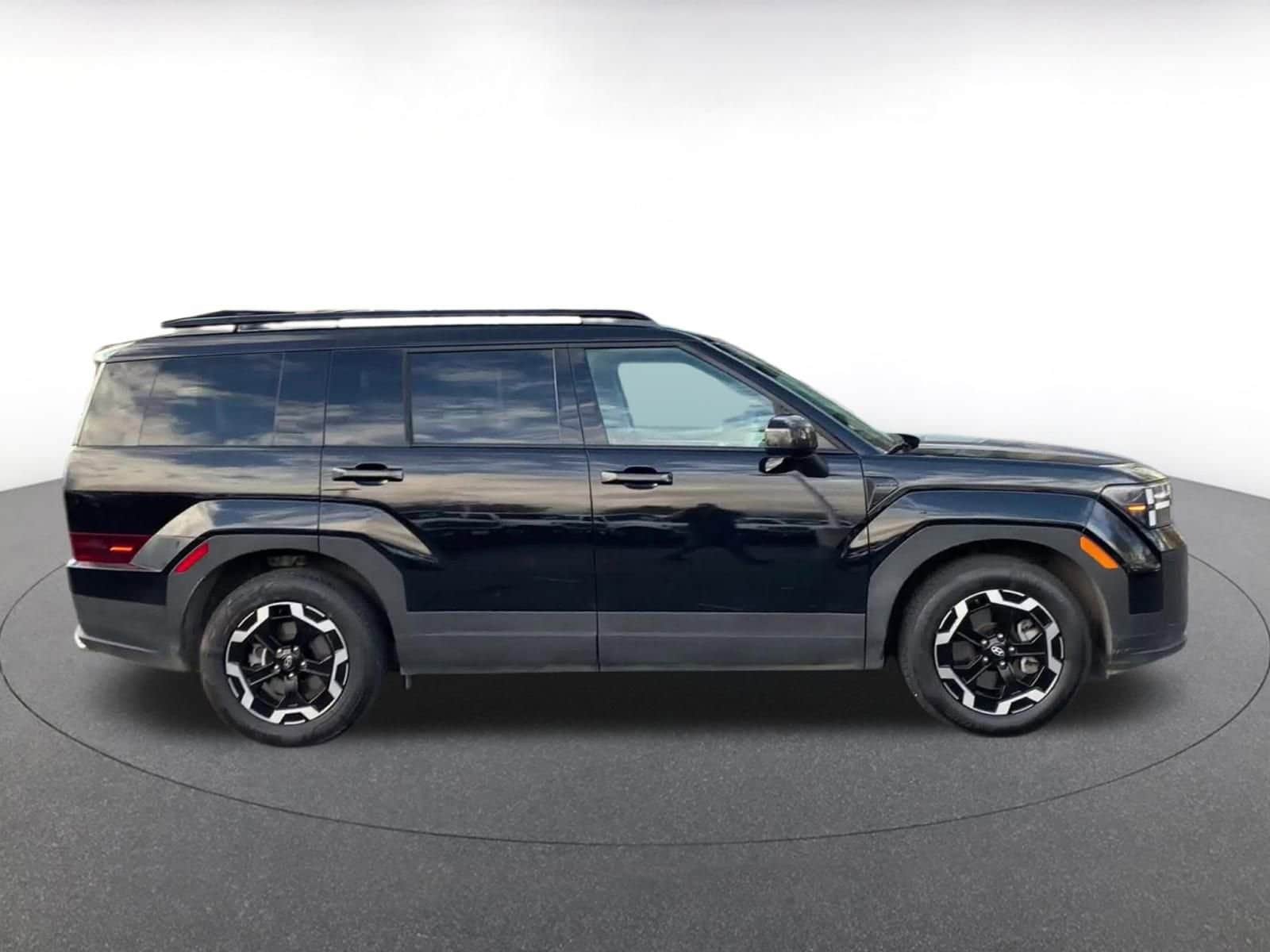 Thumbnail: 2025 Hyundai Santa Fe - 16