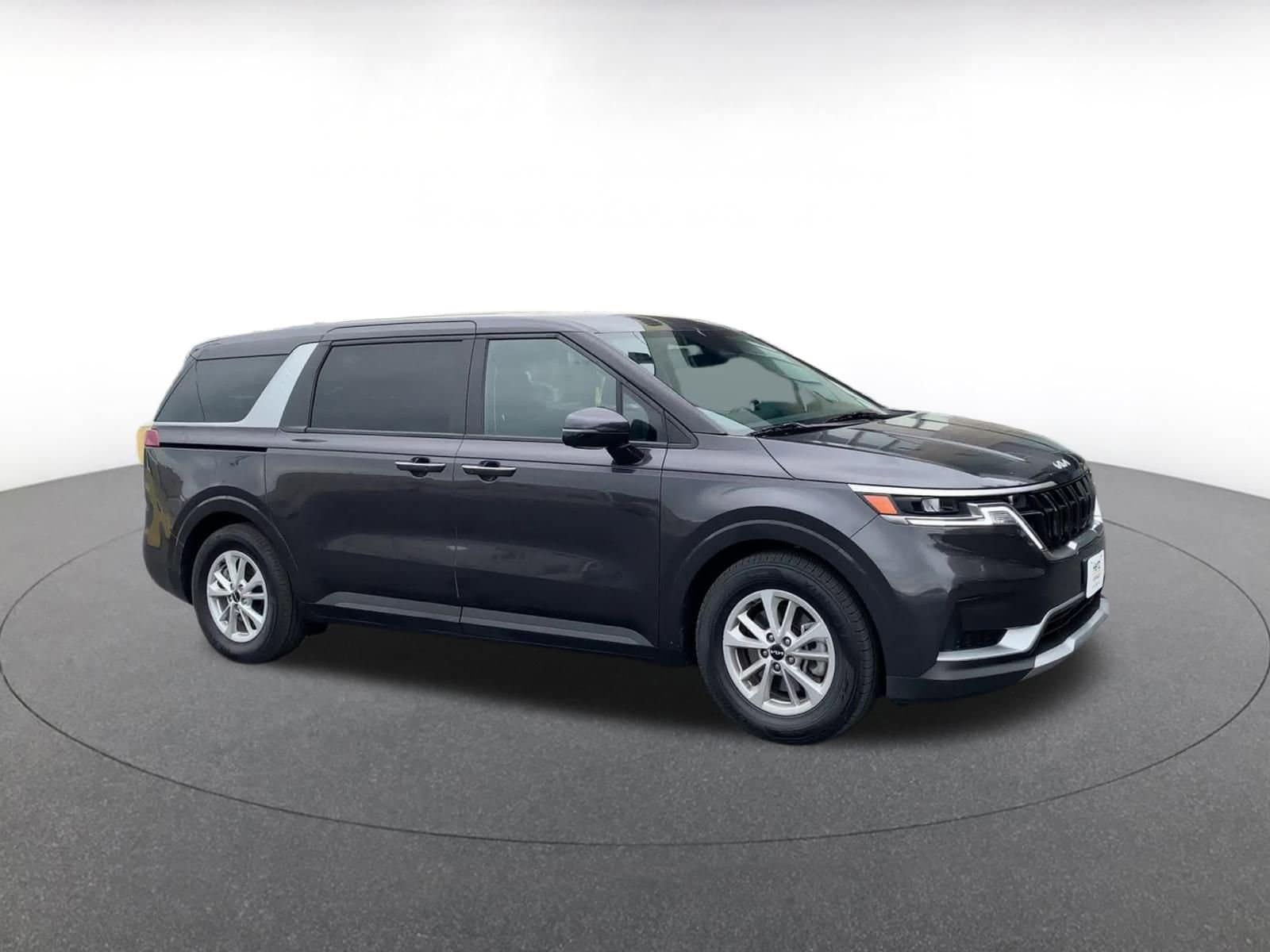 Thumbnail: 2024 Kia Carnival - 2