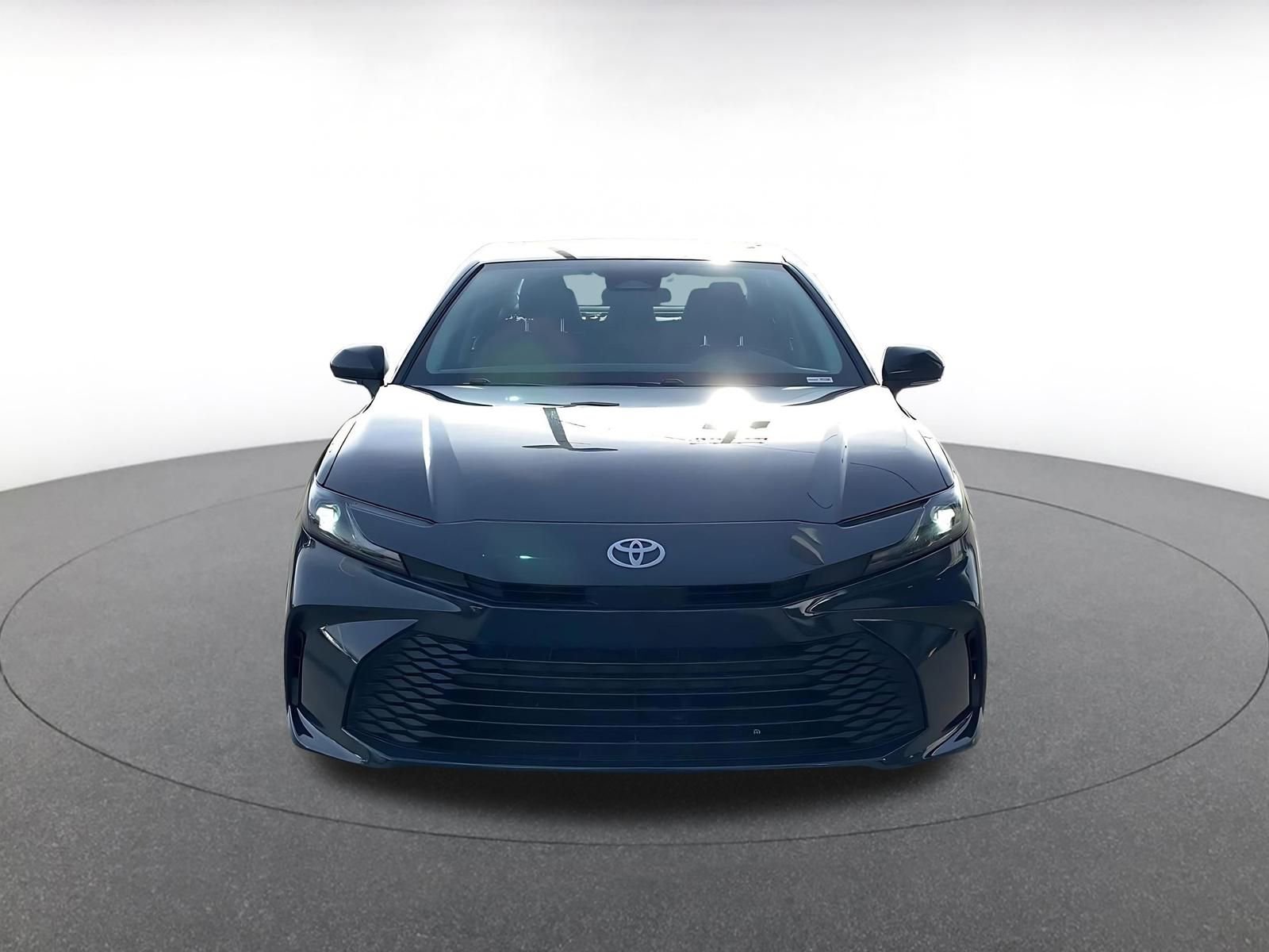 Thumbnail: 2025 Toyota Camry - 4