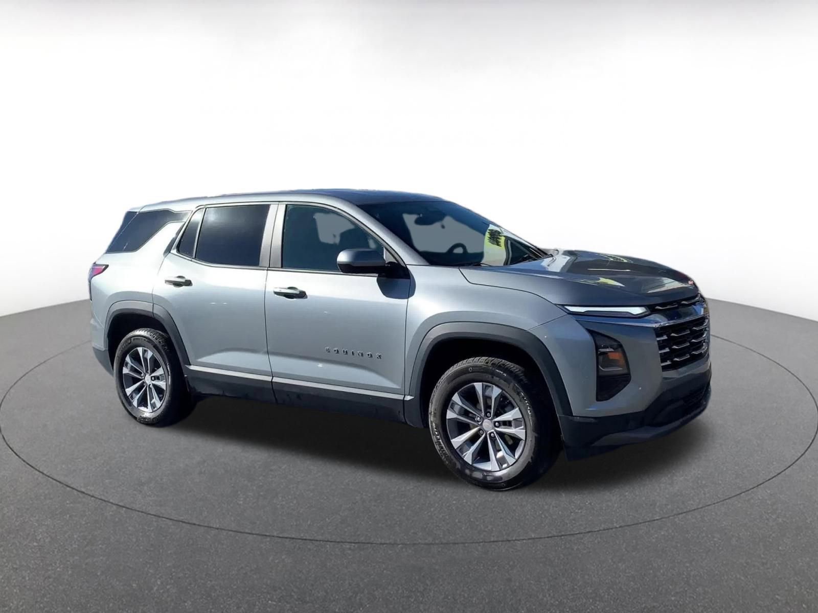 Thumbnail: 2025 Chevrolet Equinox - 2