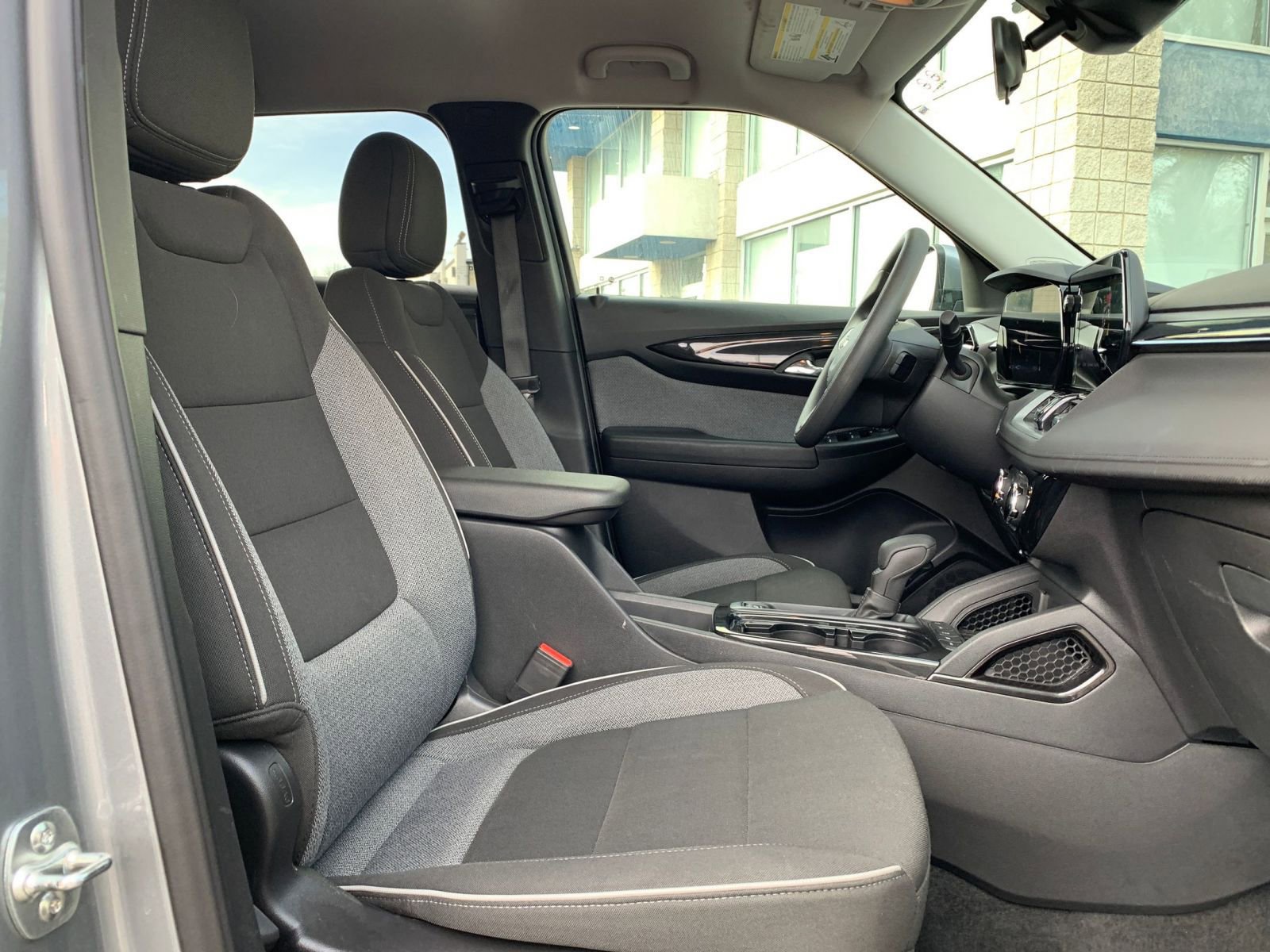 Thumbnail: 2025 Chevrolet TrailBlazer - 34