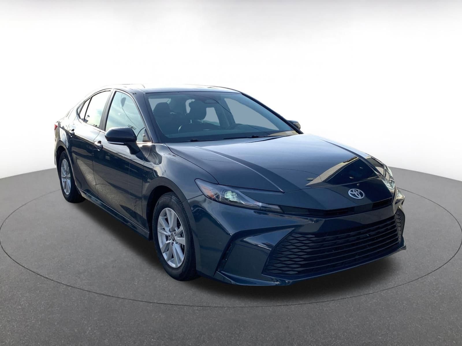 Thumbnail: 2025 Toyota Camry - 1