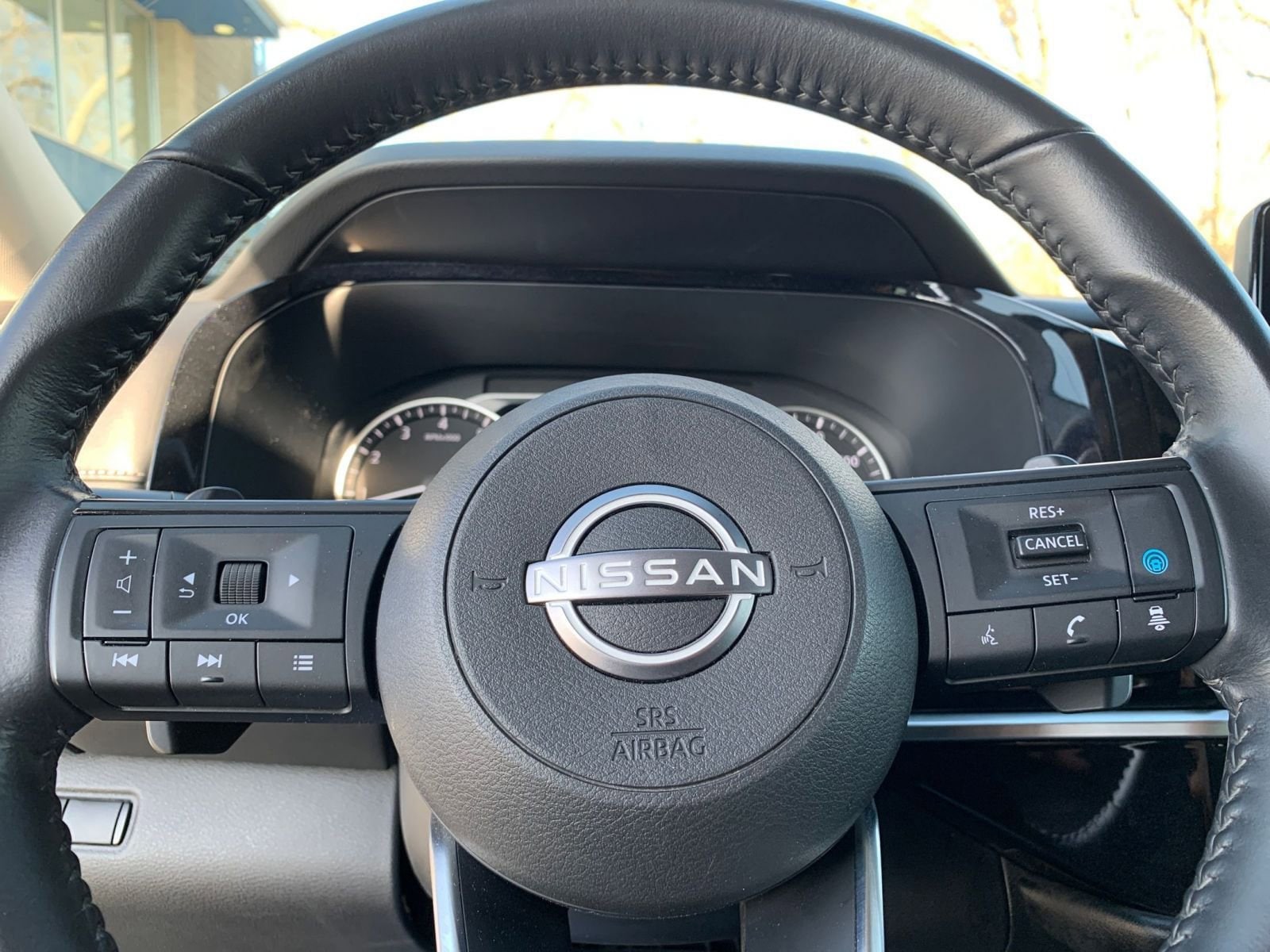 Thumbnail: 2025 Nissan Pathfinder - 30