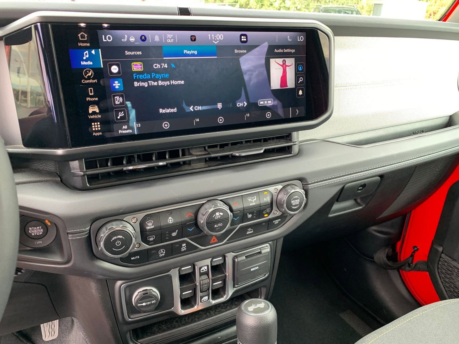 Thumbnail: 2025 Jeep Wrangler - 18