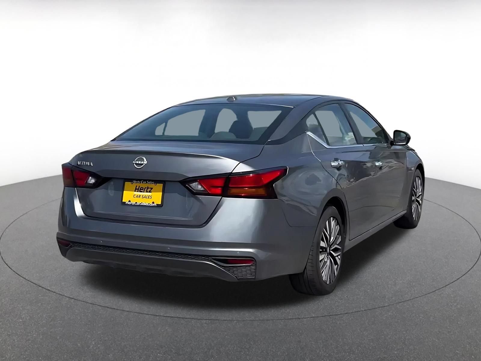 Thumbnail: 2025 Nissan Altima - 13
