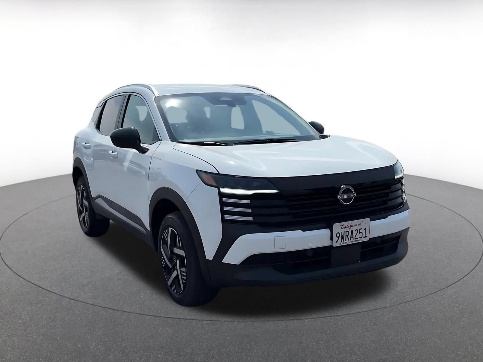 Thumbnail: 2026 Nissan Kicks - 3