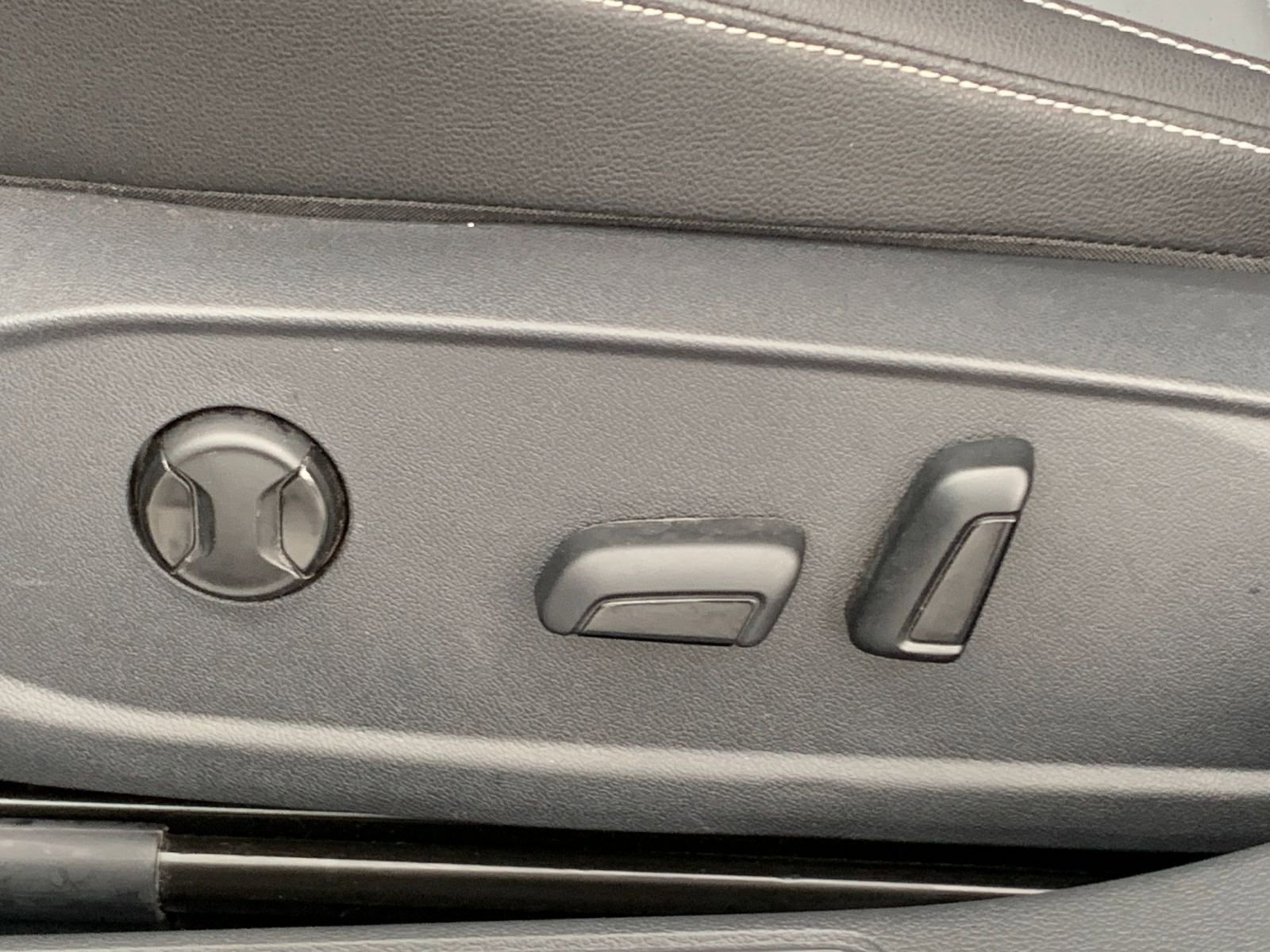 Thumbnail: 2025 Volkswagen Jetta - 23