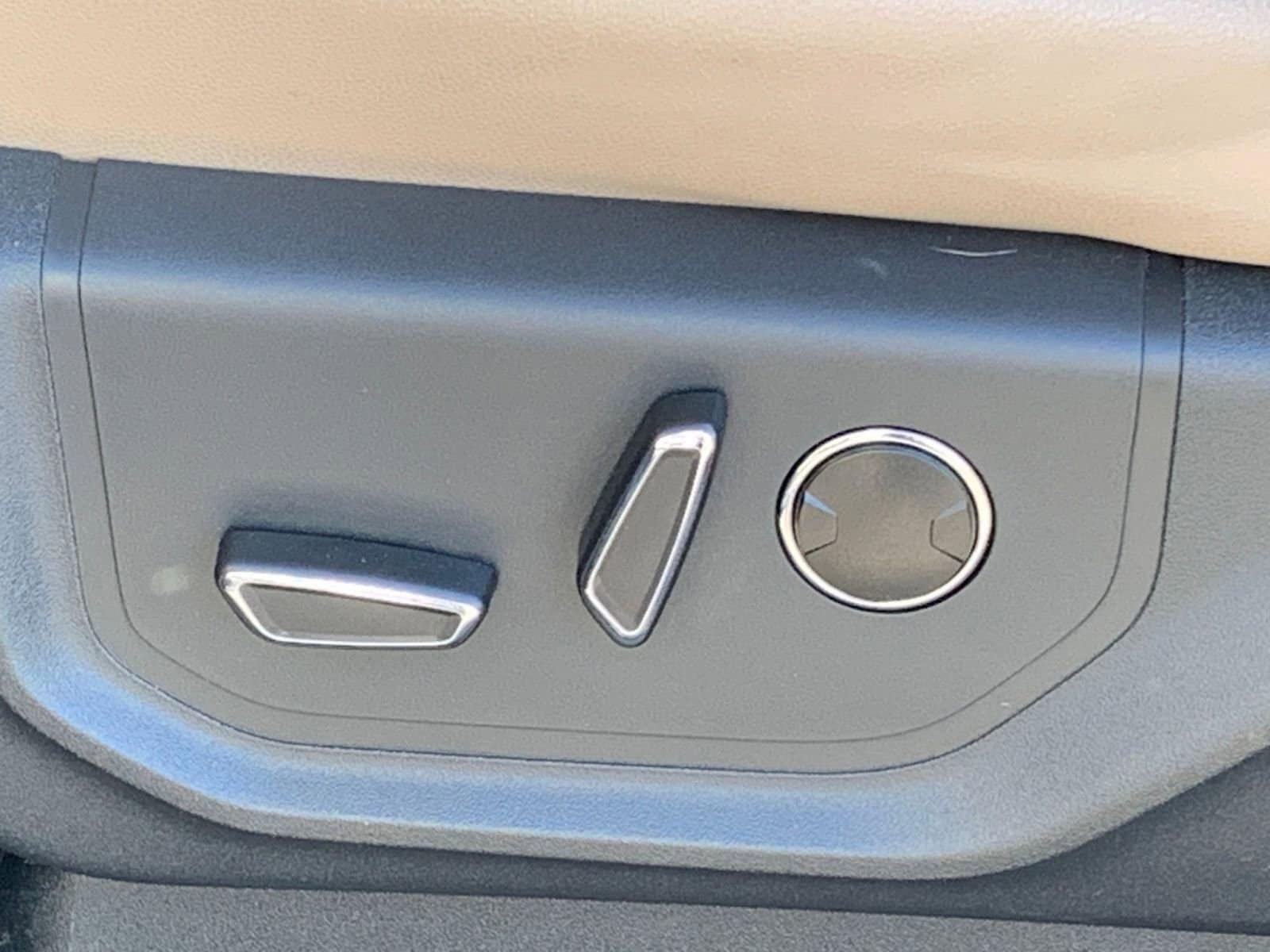 Thumbnail: 2024 Ford Expedition - 23