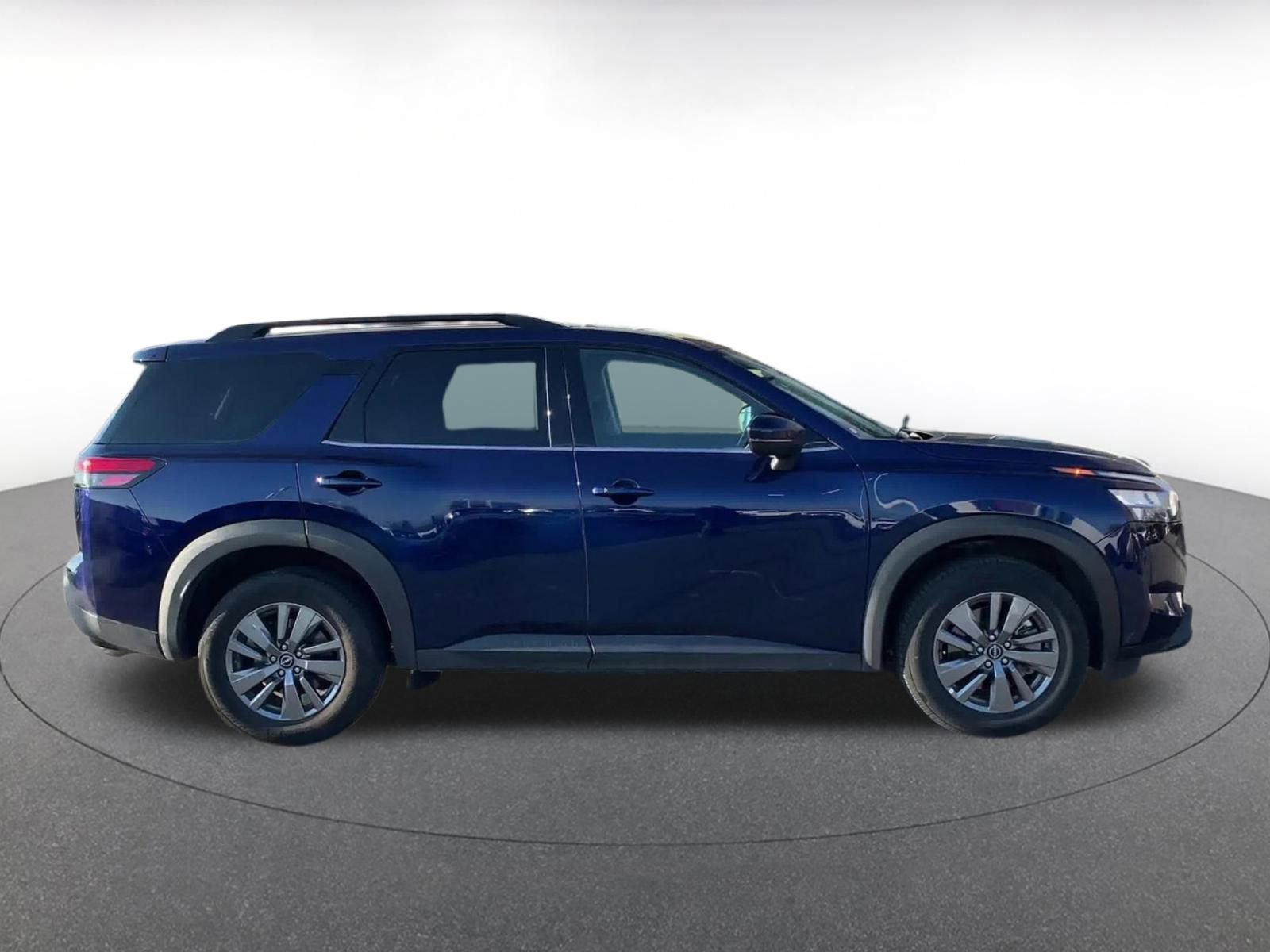 Thumbnail: 2025 Nissan Pathfinder - 16