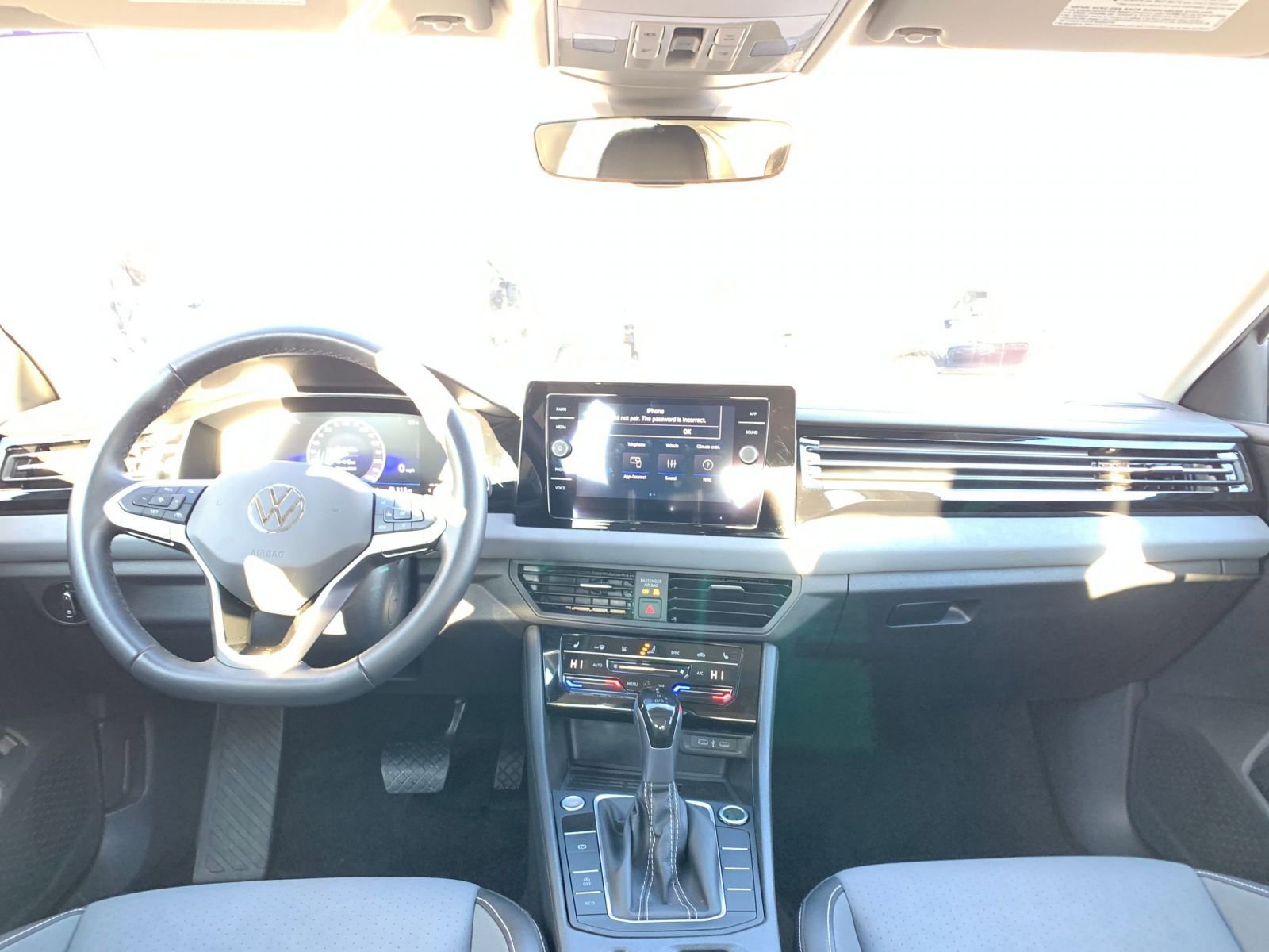 Thumbnail: 2025 Volkswagen Jetta - 33