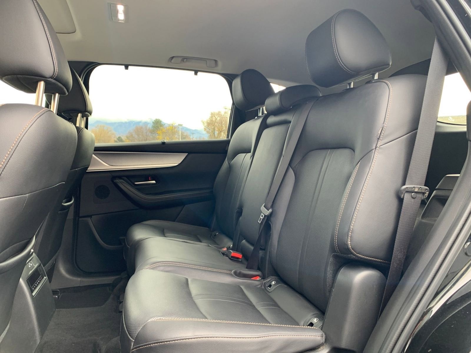 Thumbnail: 2025 Mazda CX-70 - 25