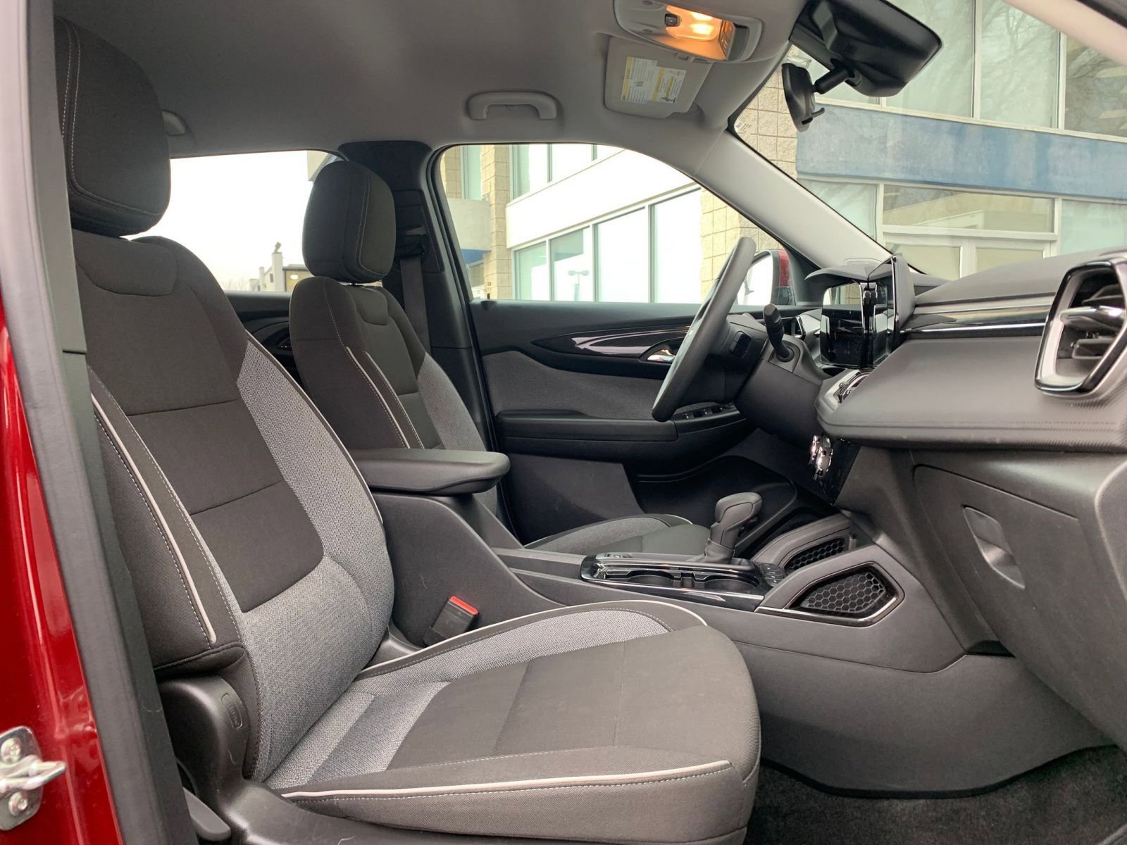 Thumbnail: 2025 Chevrolet TrailBlazer - 34