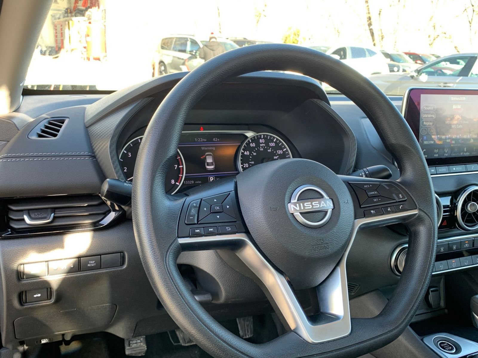 Thumbnail: 2025 Nissan Sentra - 33