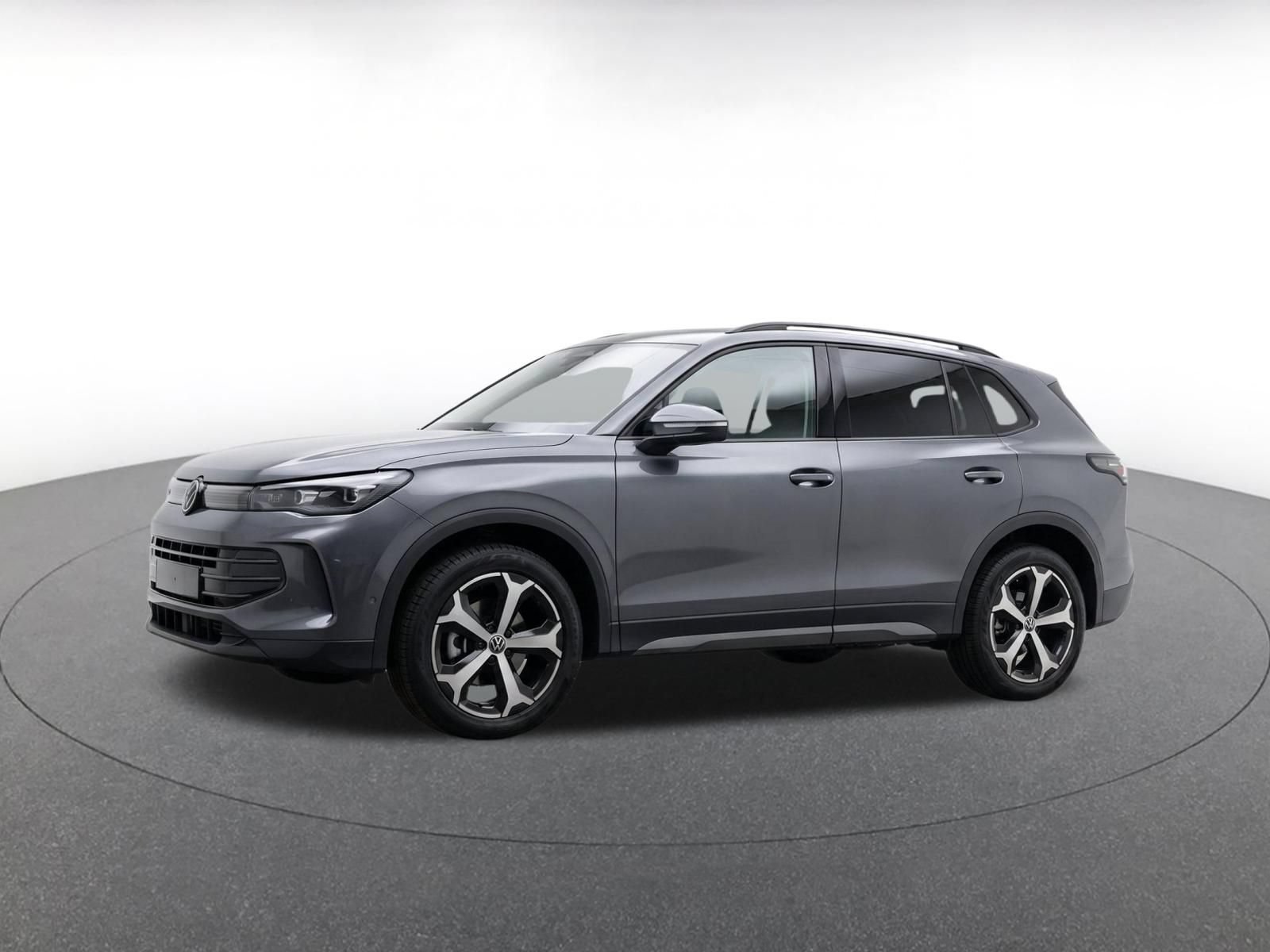 Thumbnail: 2026 Volkswagen Tiguan - 3