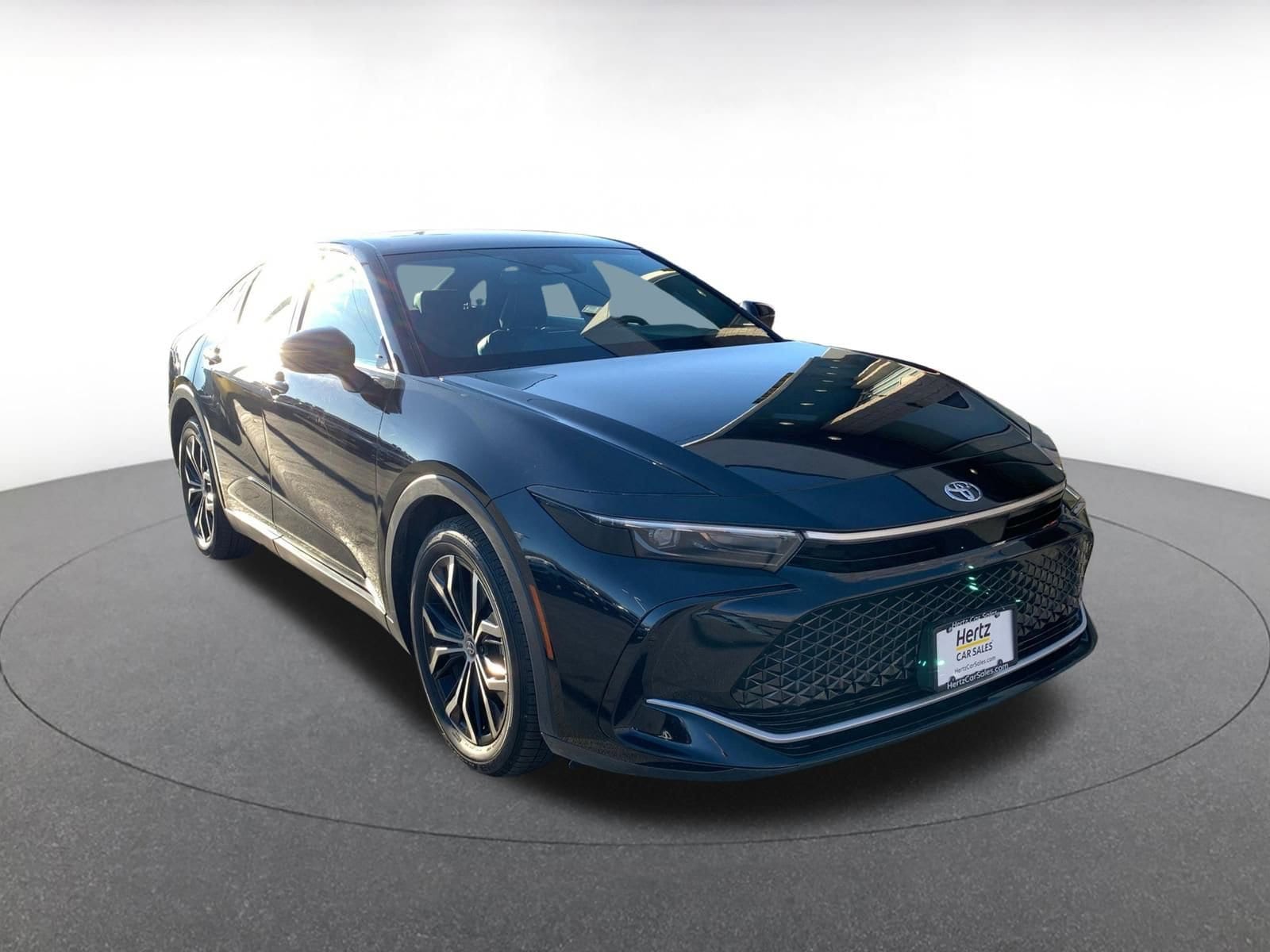 Thumbnail: 2025 Toyota Crown - 1