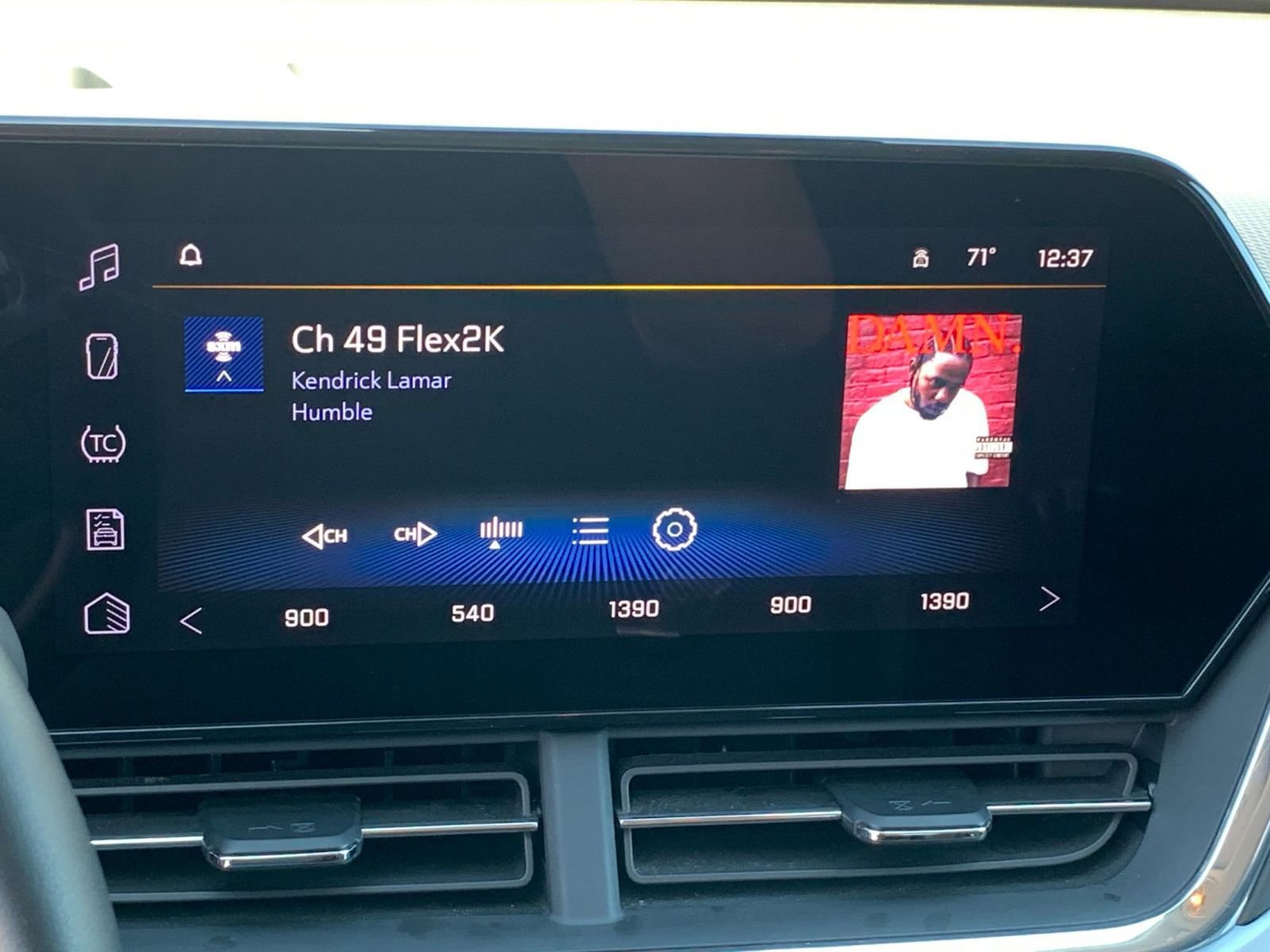 Thumbnail: 2025 Chevrolet Trax - 20