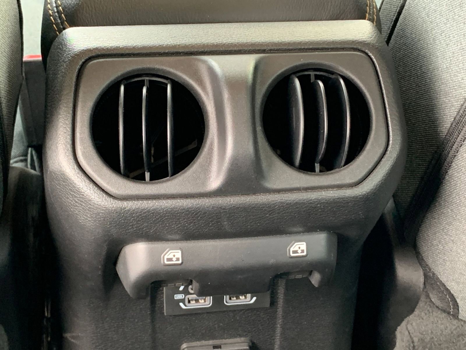 Thumbnail: 2025 Jeep Wrangler - 23