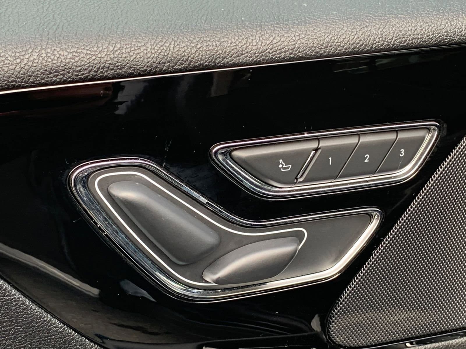 Thumbnail: 2024 Lincoln Aviator - 25