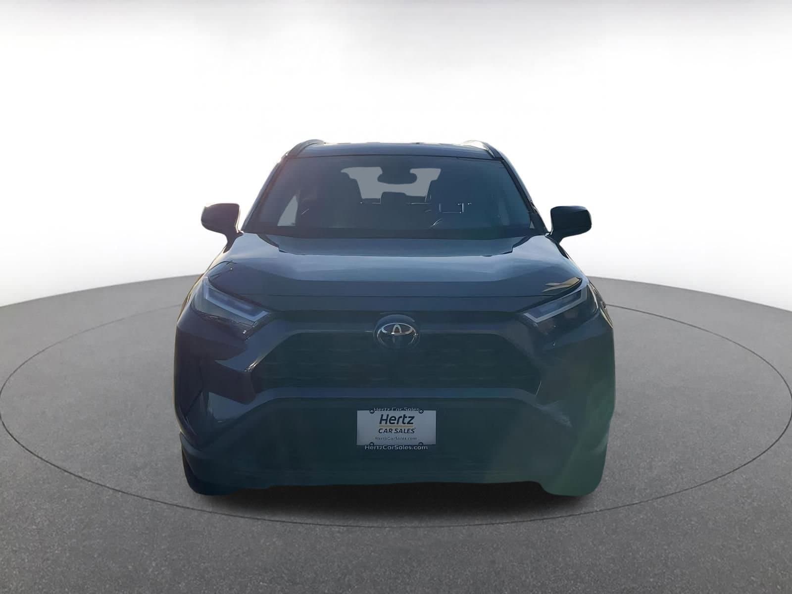 Thumbnail: 2025 Toyota RAV4 - 4