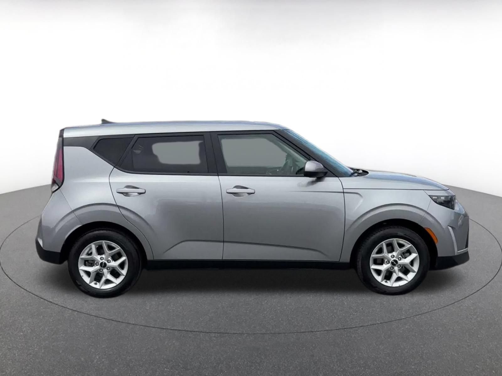 Thumbnail: 2025 Kia Soul - 15