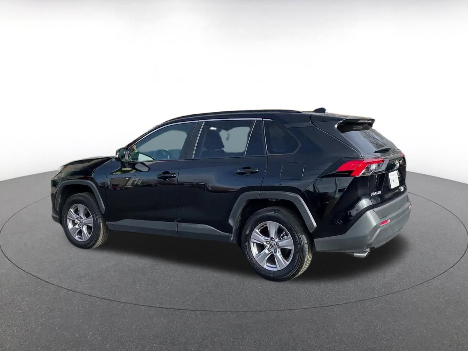 Thumbnail: 2025 Toyota RAV4 - 10