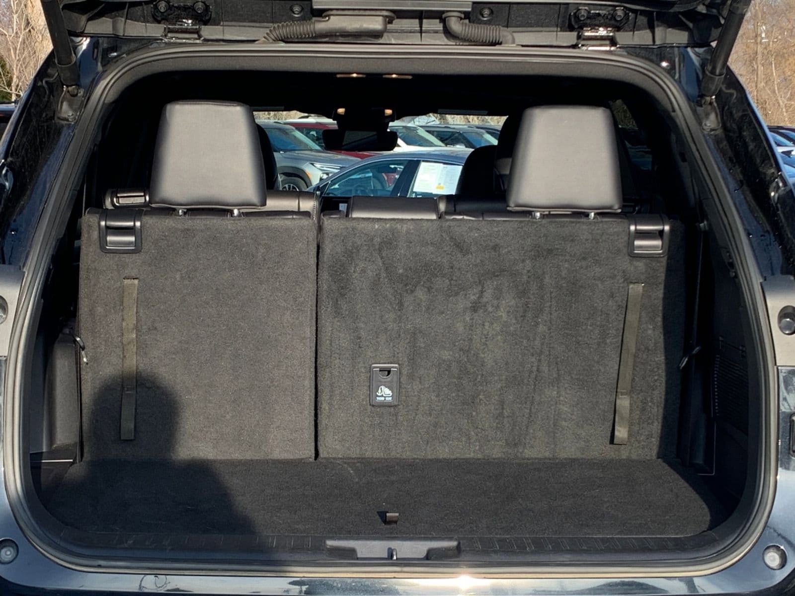 Thumbnail: 2025 Toyota Highlander - 34