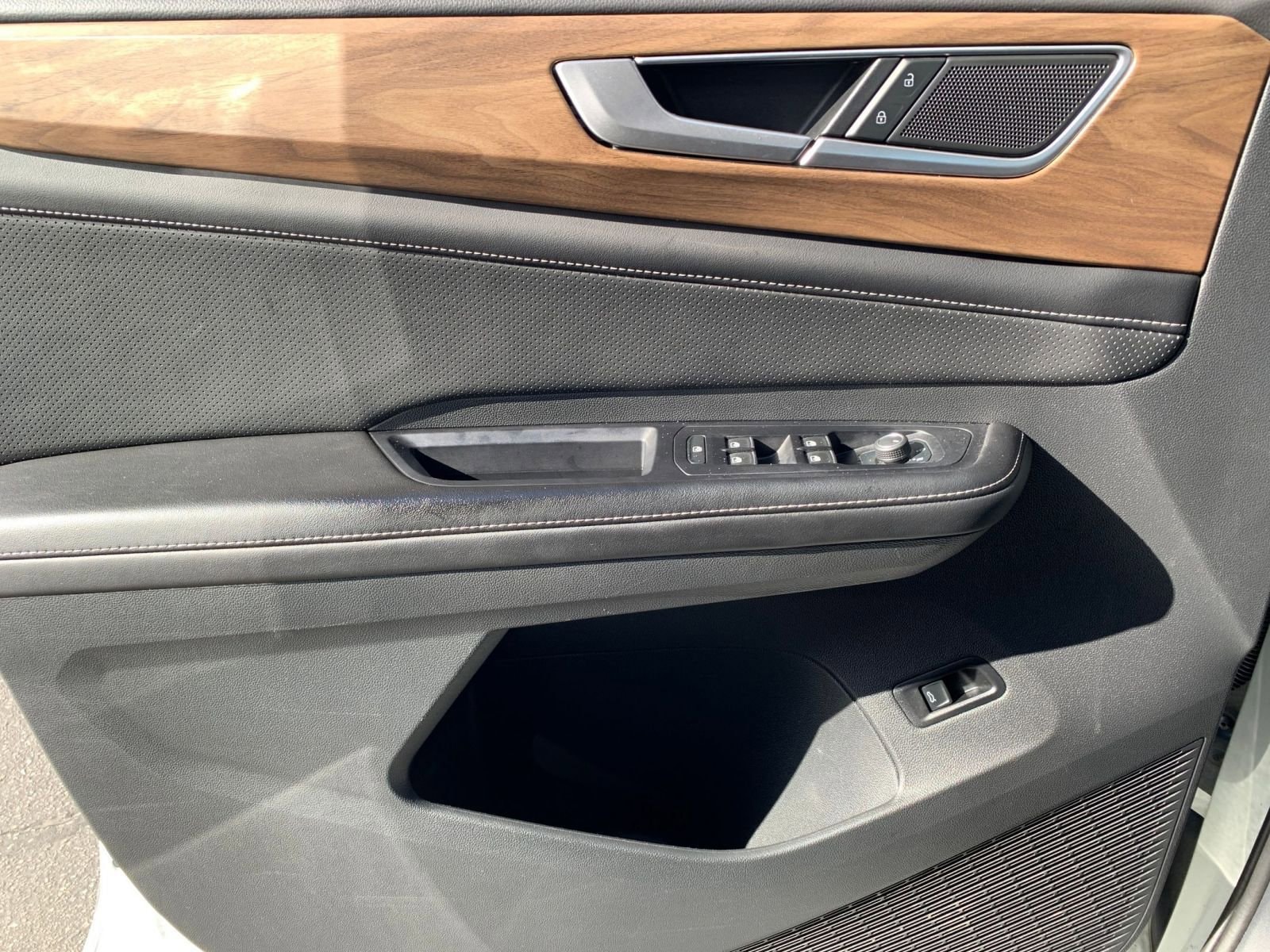 Thumbnail: 2024 Volkswagen Atlas - 18