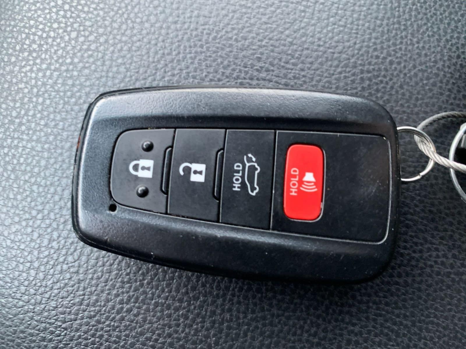 Thumbnail: 2025 Toyota RAV4 - 22