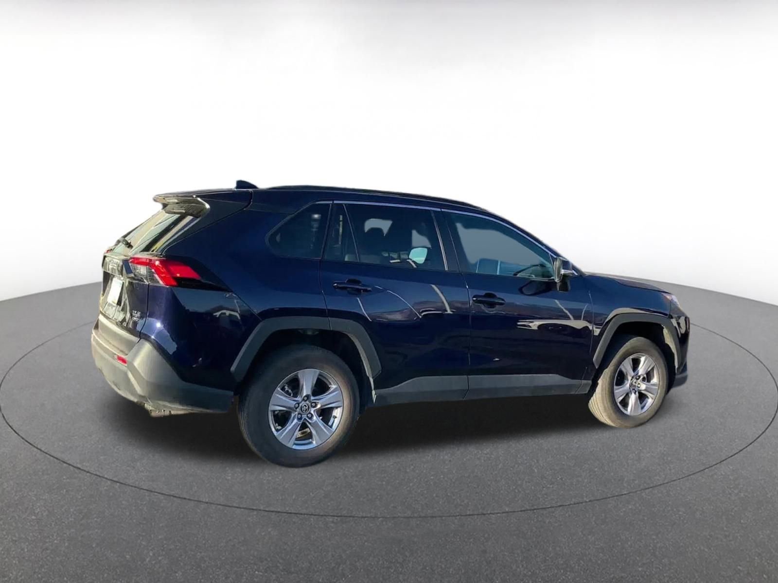 Thumbnail: 2025 Toyota RAV4 - 15