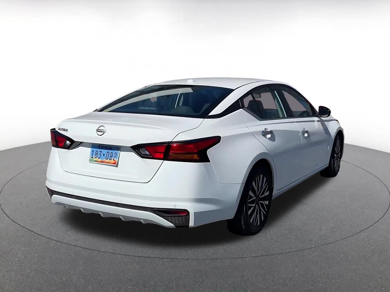 Thumbnail: 2025 Nissan Altima - 13