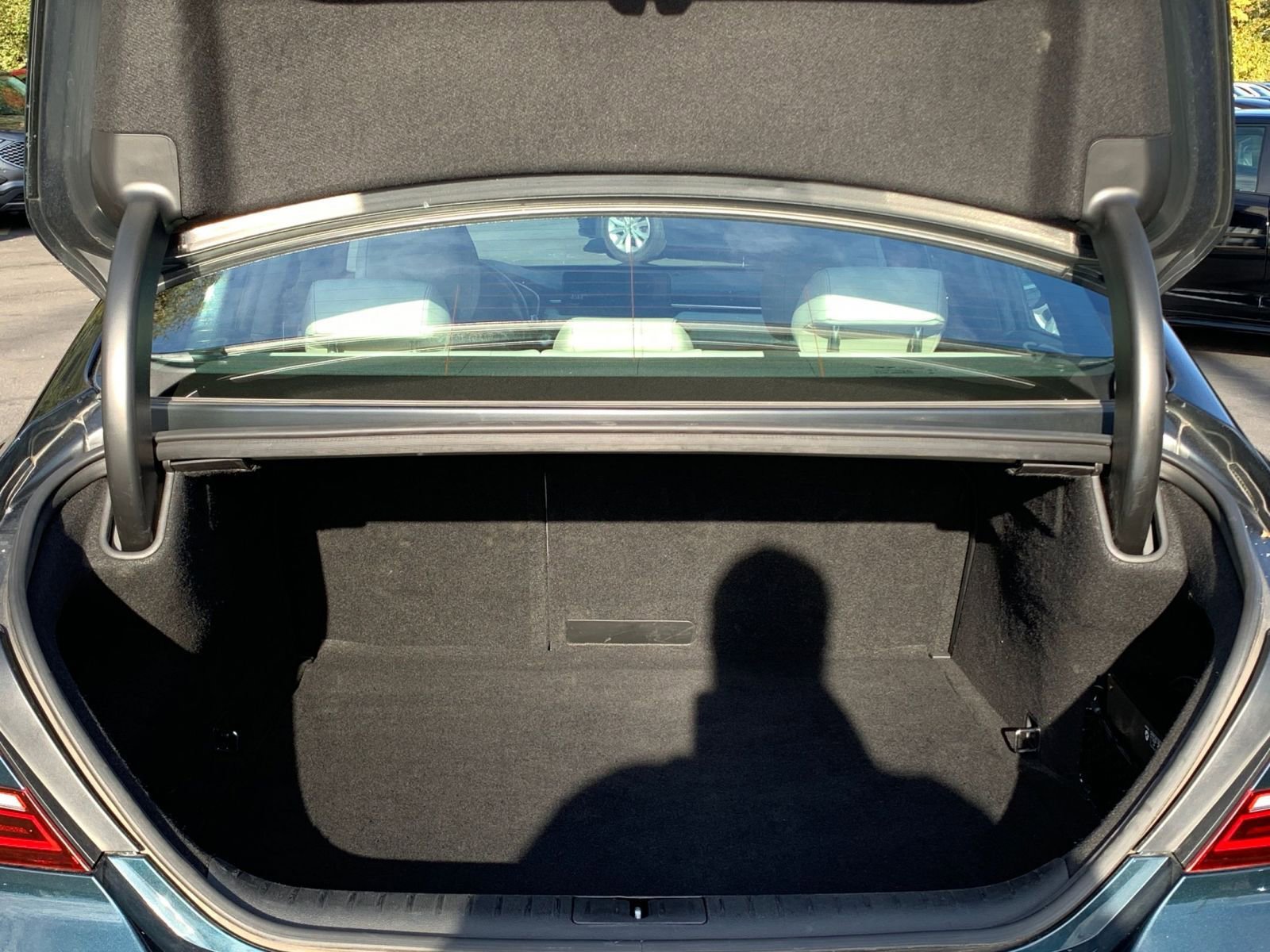 Thumbnail: 2025 Genesis G70 - 31