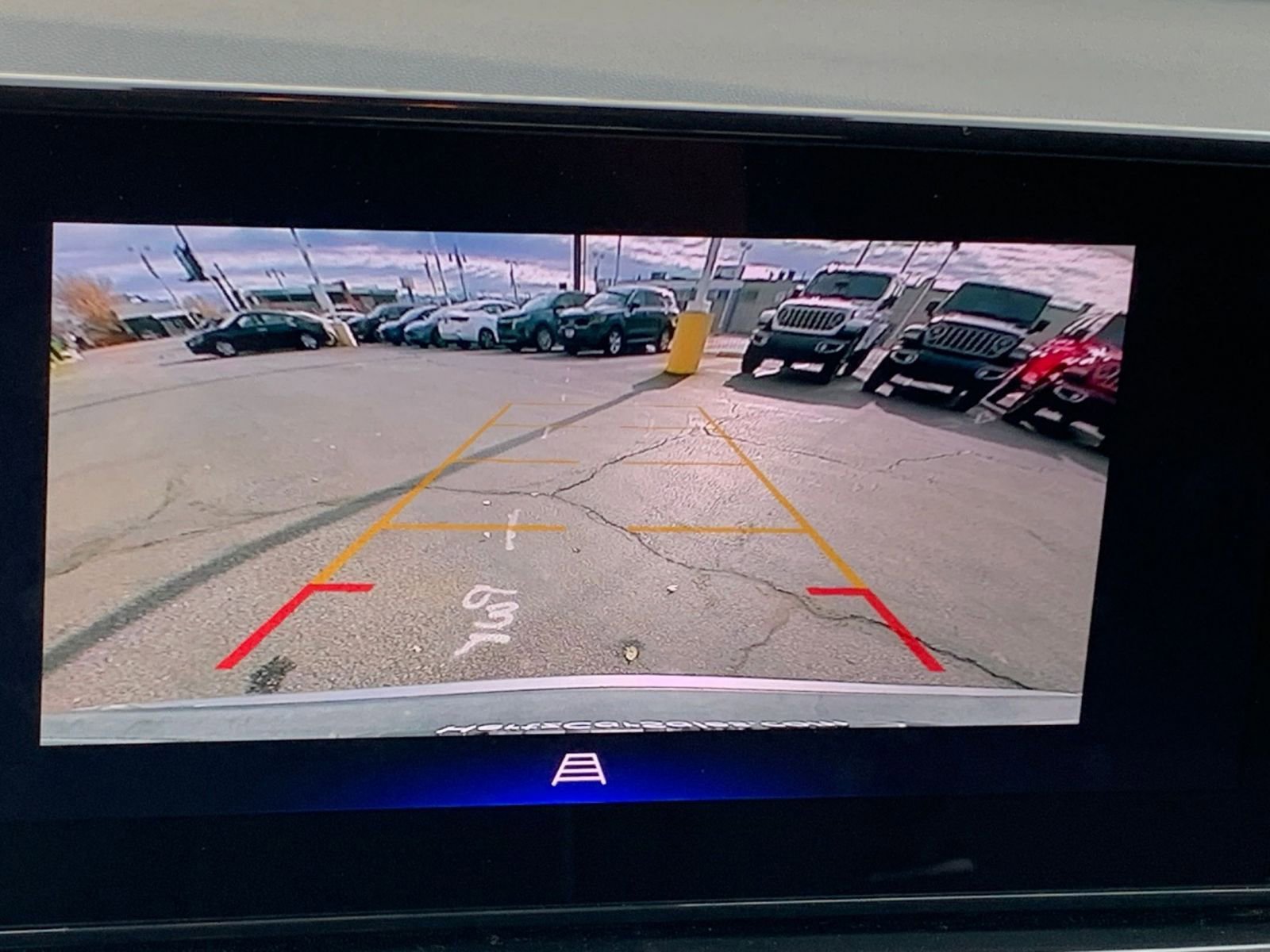 Thumbnail: 2025 Chevrolet TrailBlazer - 17