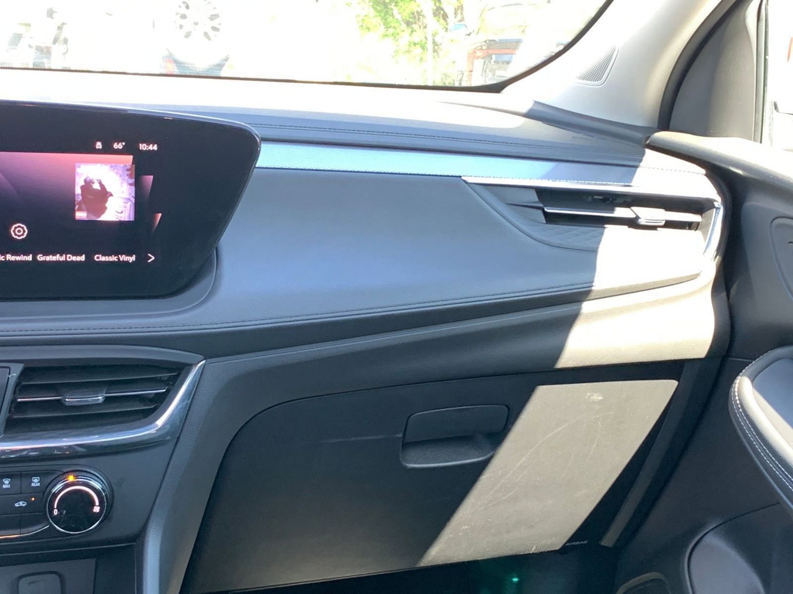 Thumbnail: 2025 Buick Encore GX - 34