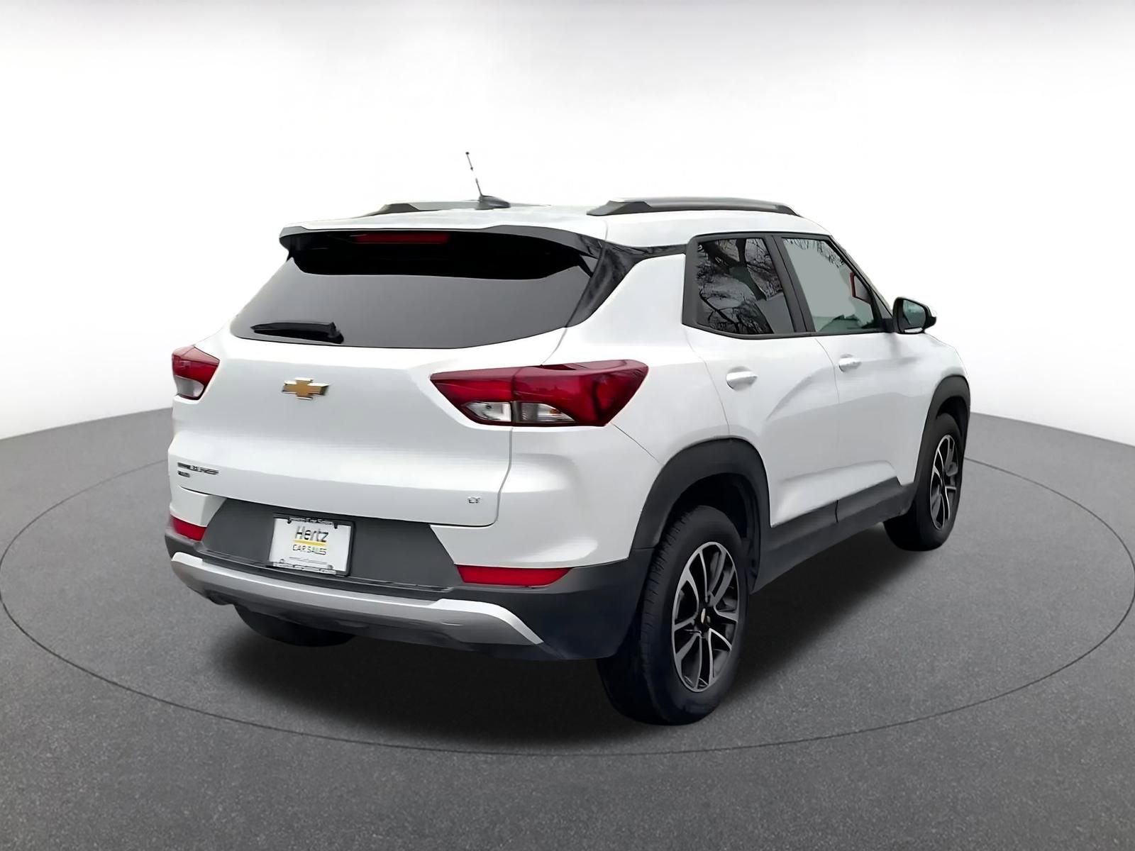 Thumbnail: 2025 Chevrolet TrailBlazer - 14