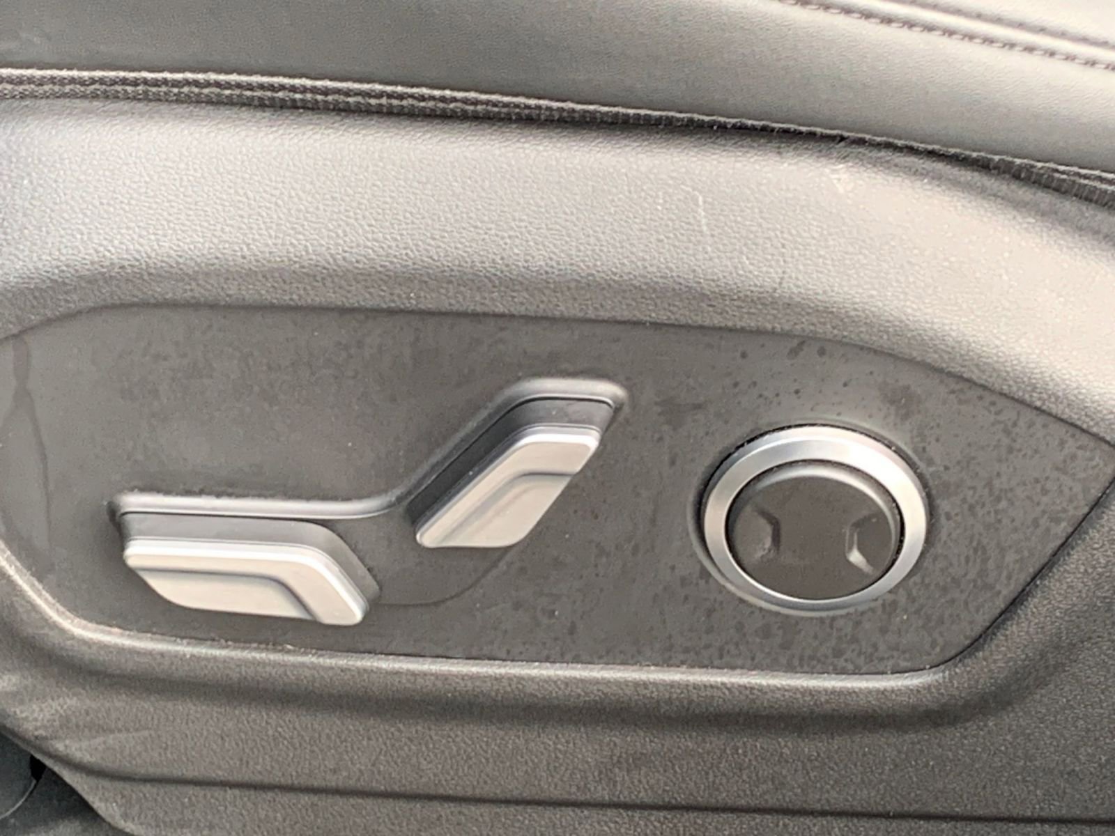 Thumbnail: 2025 Hyundai Santa Fe - 25