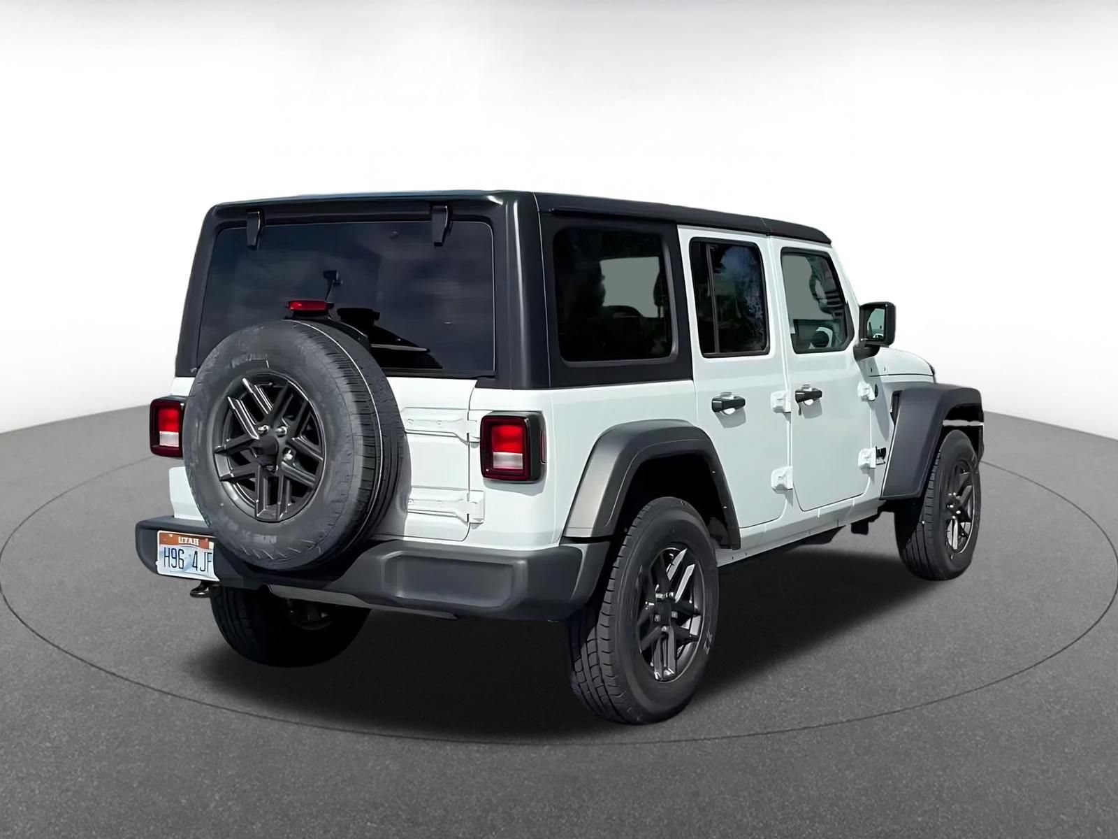 Thumbnail: 2025 Jeep Wrangler - 12