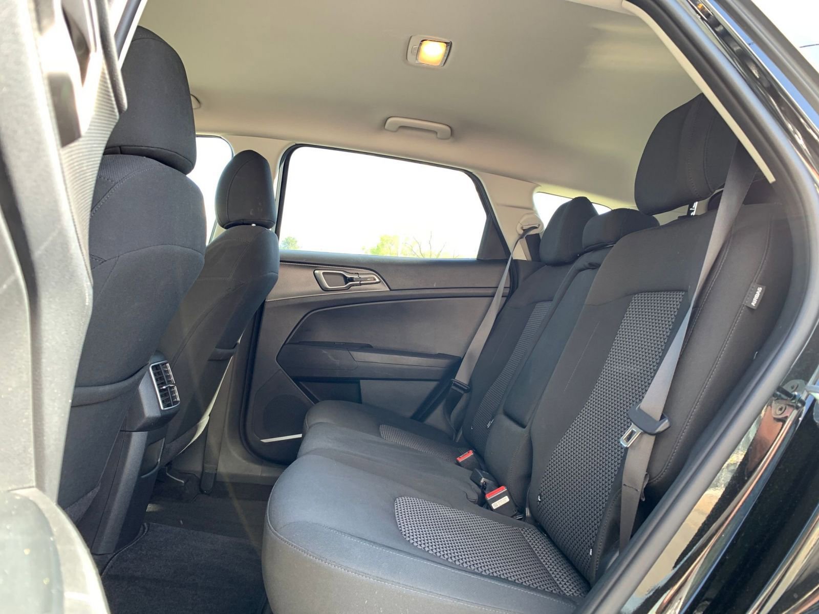 Thumbnail: 2025 Kia Sportage - 24