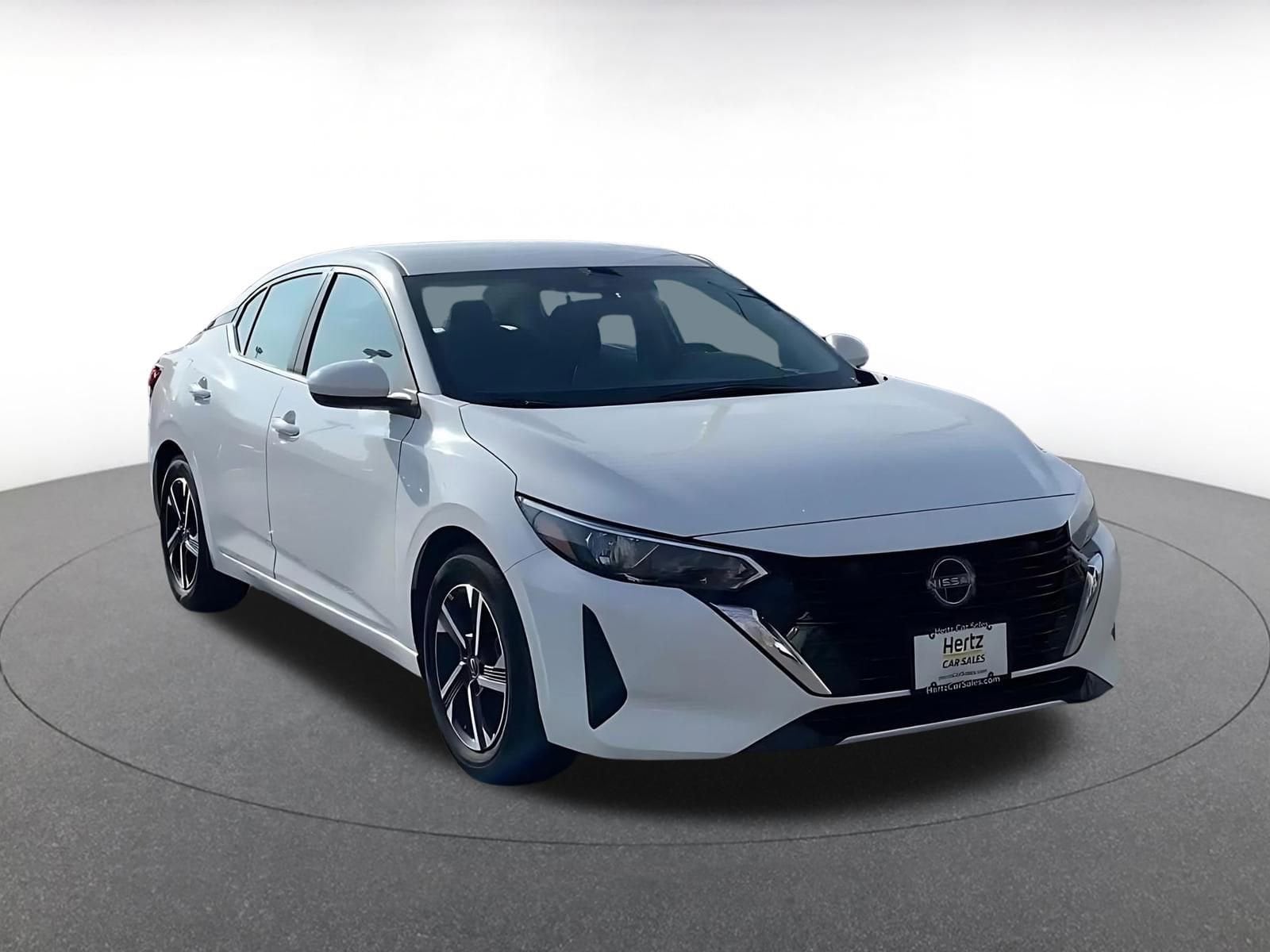 Thumbnail: 2025 Nissan Sentra - 3