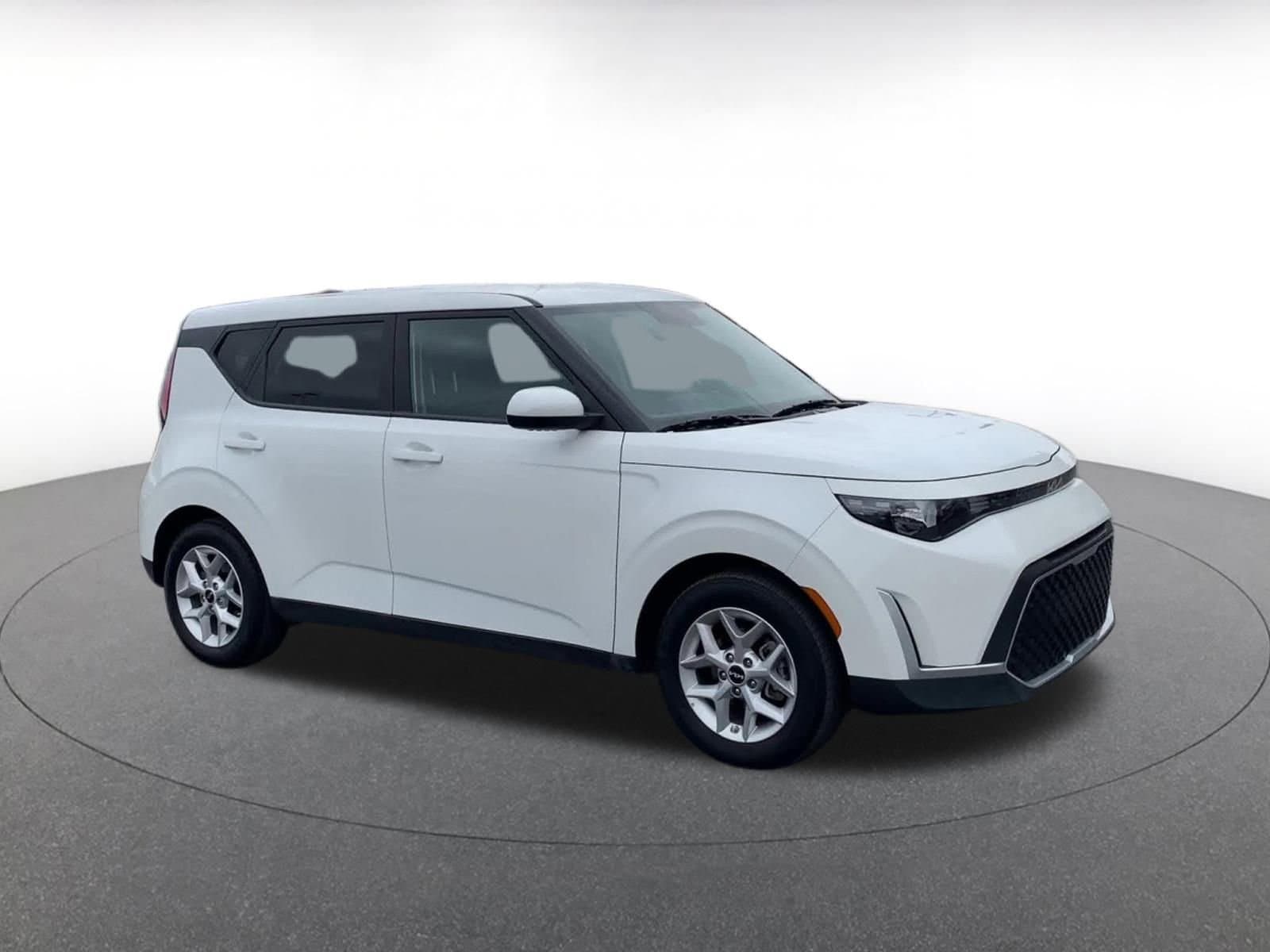 Thumbnail: 2025 Kia Soul - 2