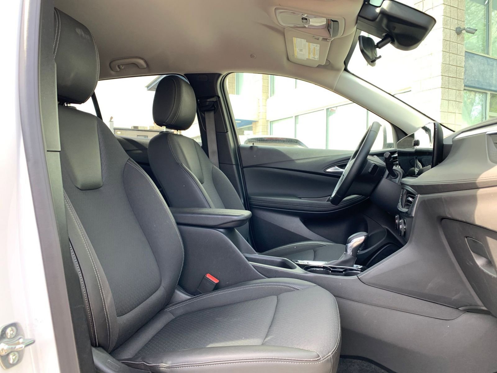 Thumbnail: 2025 Buick Encore GX - 35