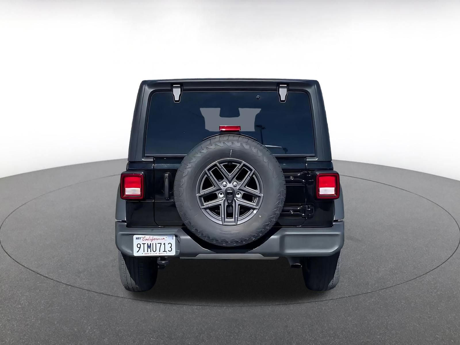 Thumbnail: 2025 Jeep Wrangler - 14