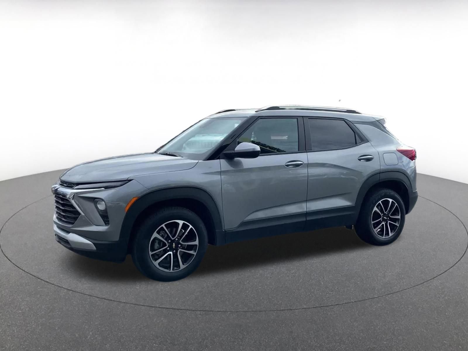 Thumbnail: 2025 Chevrolet TrailBlazer - 8