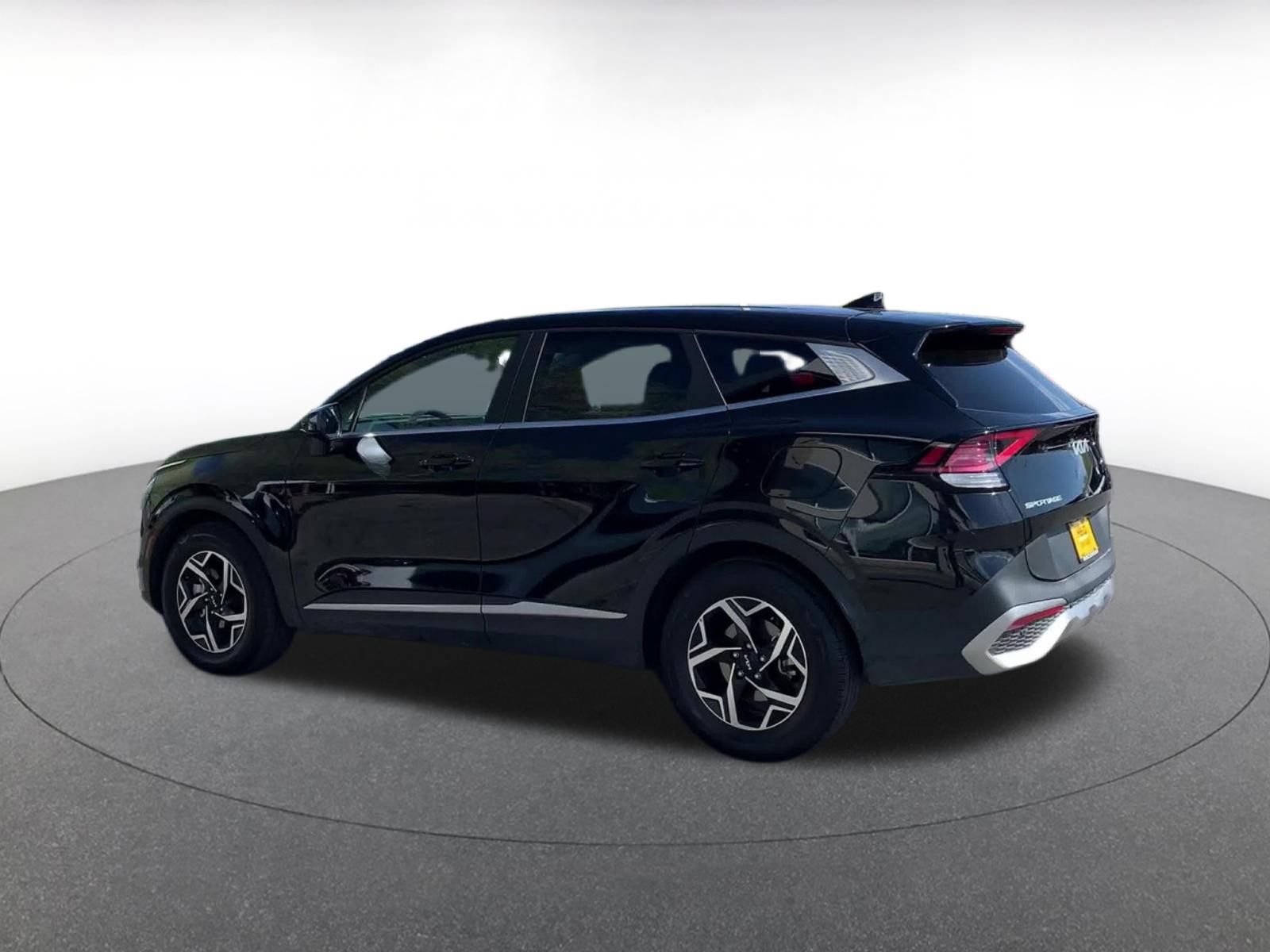 Thumbnail: 2025 Kia Sportage - 9